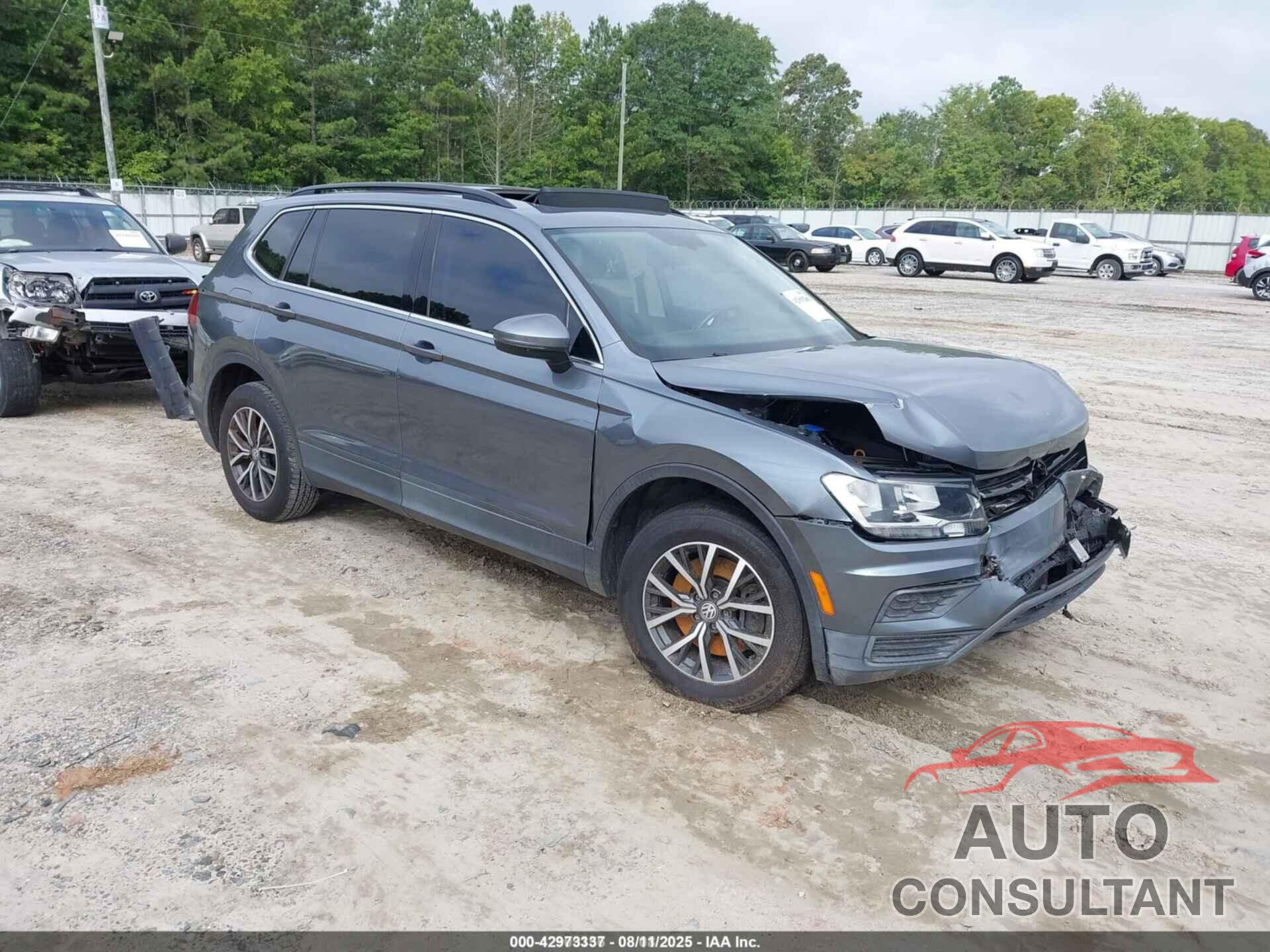 VOLKSWAGEN TIGUAN 2019 - 3VV3B7AX8KM077440