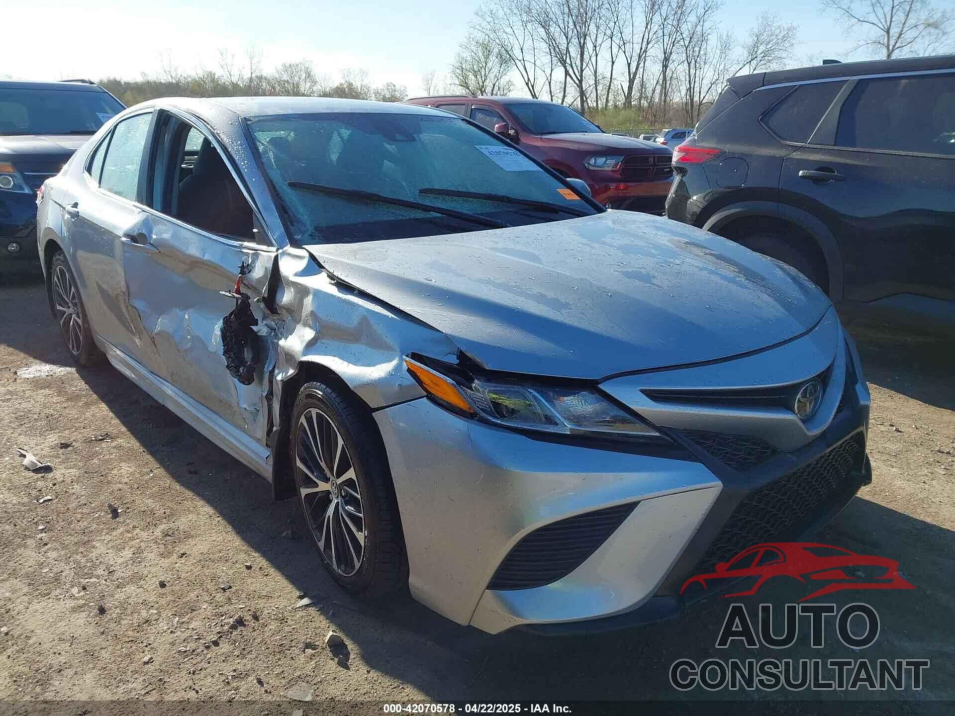 TOYOTA CAMRY 2020 - 4T1G11AK7LU873268