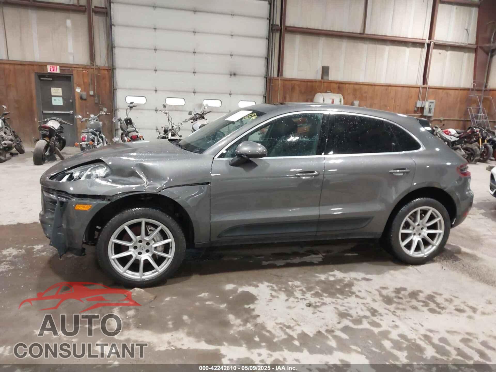 PORSCHE MACAN 2015 - WP1AB2A55FLB72230