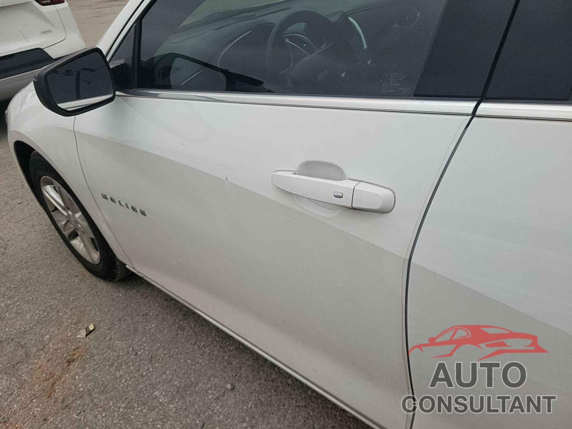 CHEVROLET MALIBU 2023 - 1G1ZB5ST8PF112678