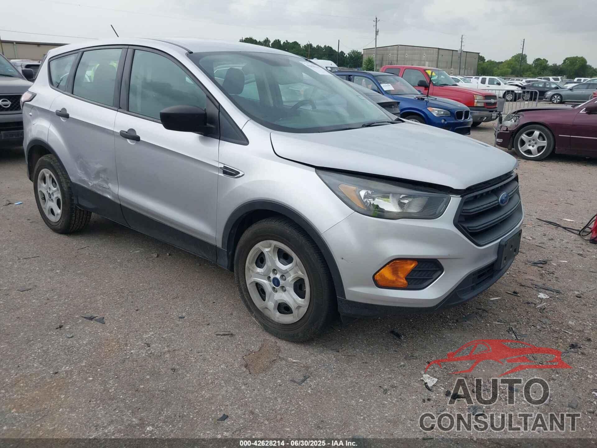 FORD ESCAPE 2018 - 1FMCU0F75JUB24311