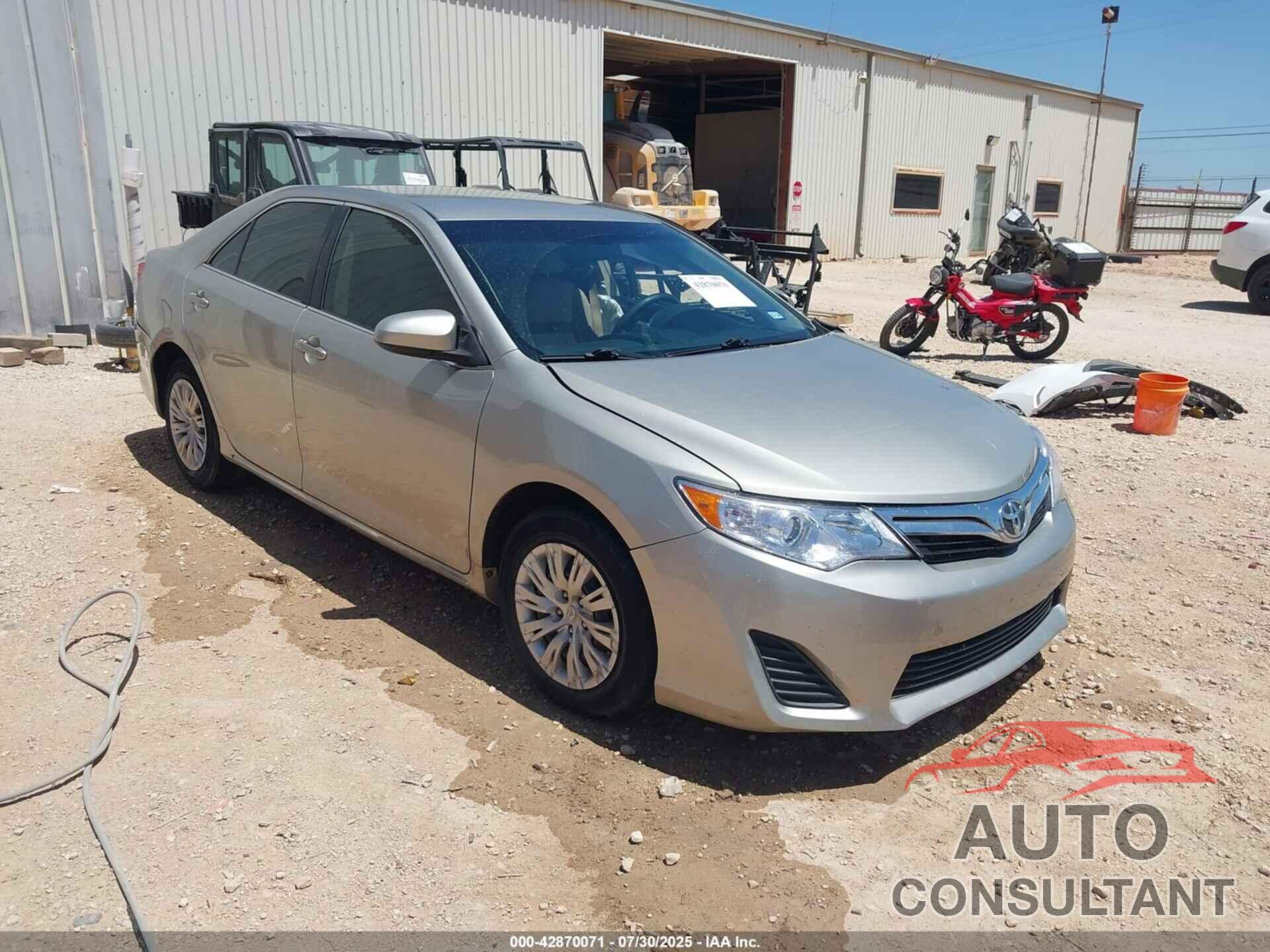 TOYOTA CAMRY 2014 - 4T4BF1FK8ER397139
