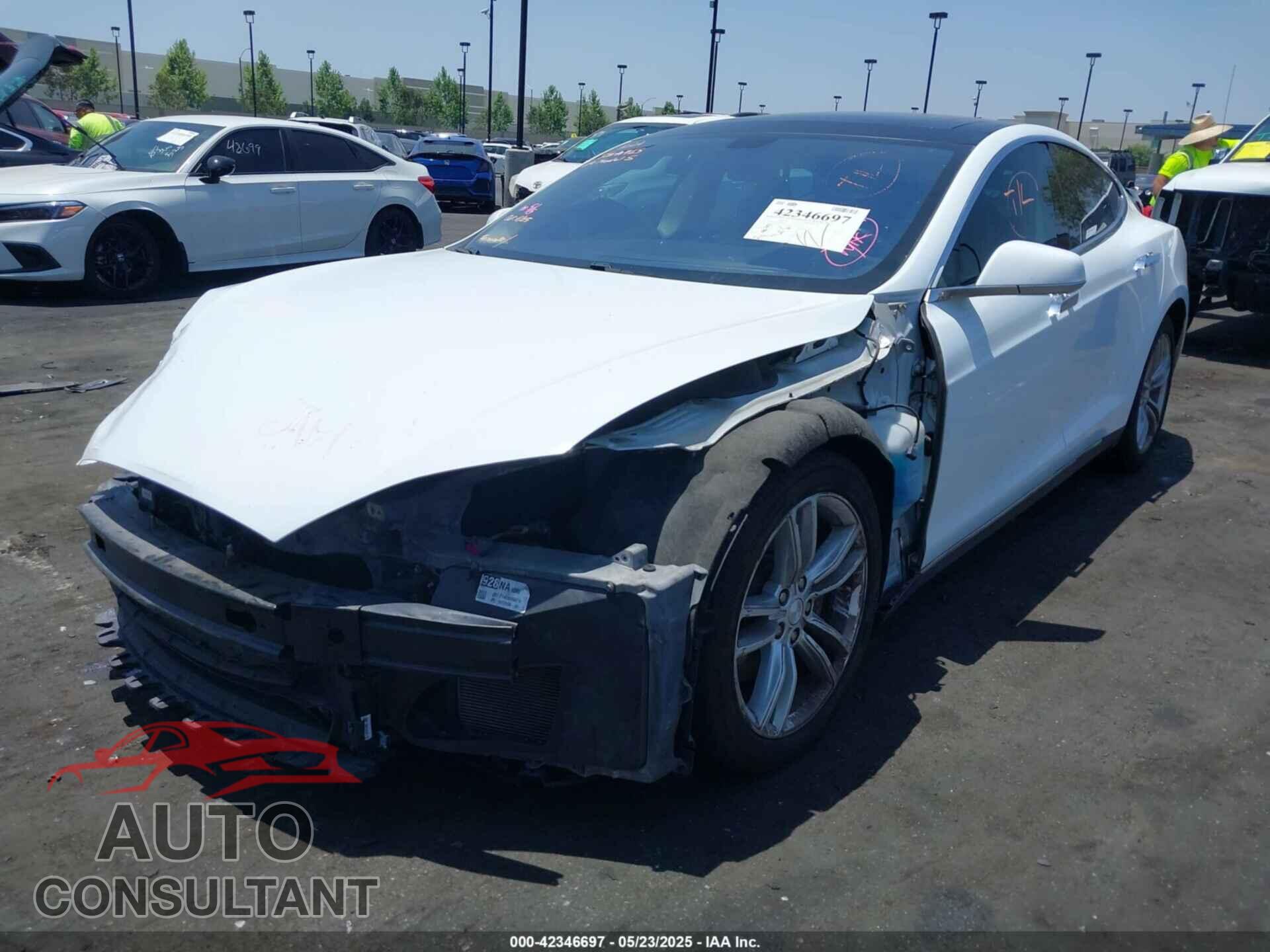 TESLA MODEL S 2014 - 5YJSA1H17EFP40534