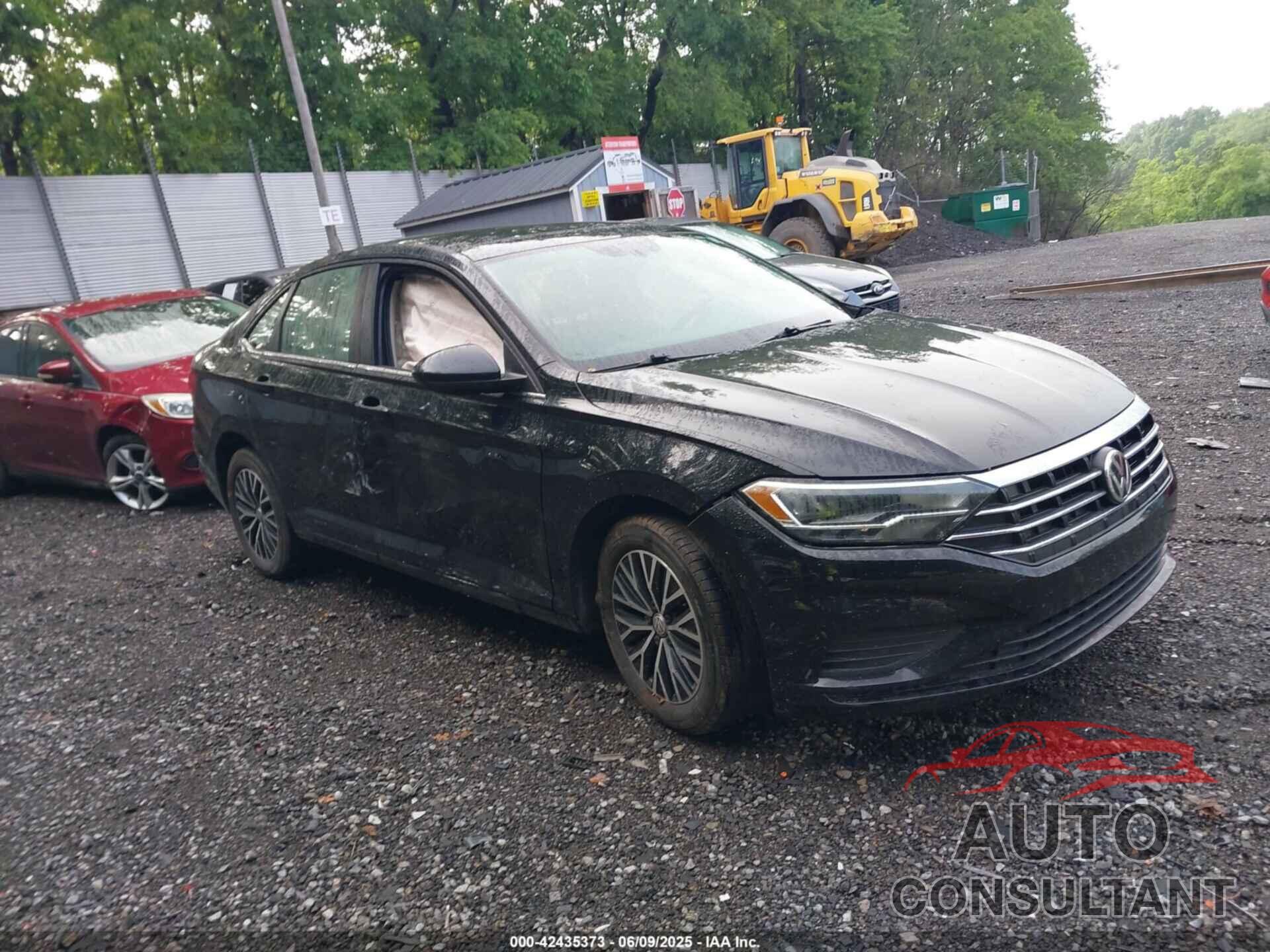 VOLKSWAGEN JETTA 2019 - 3VWC57BUXKM121722