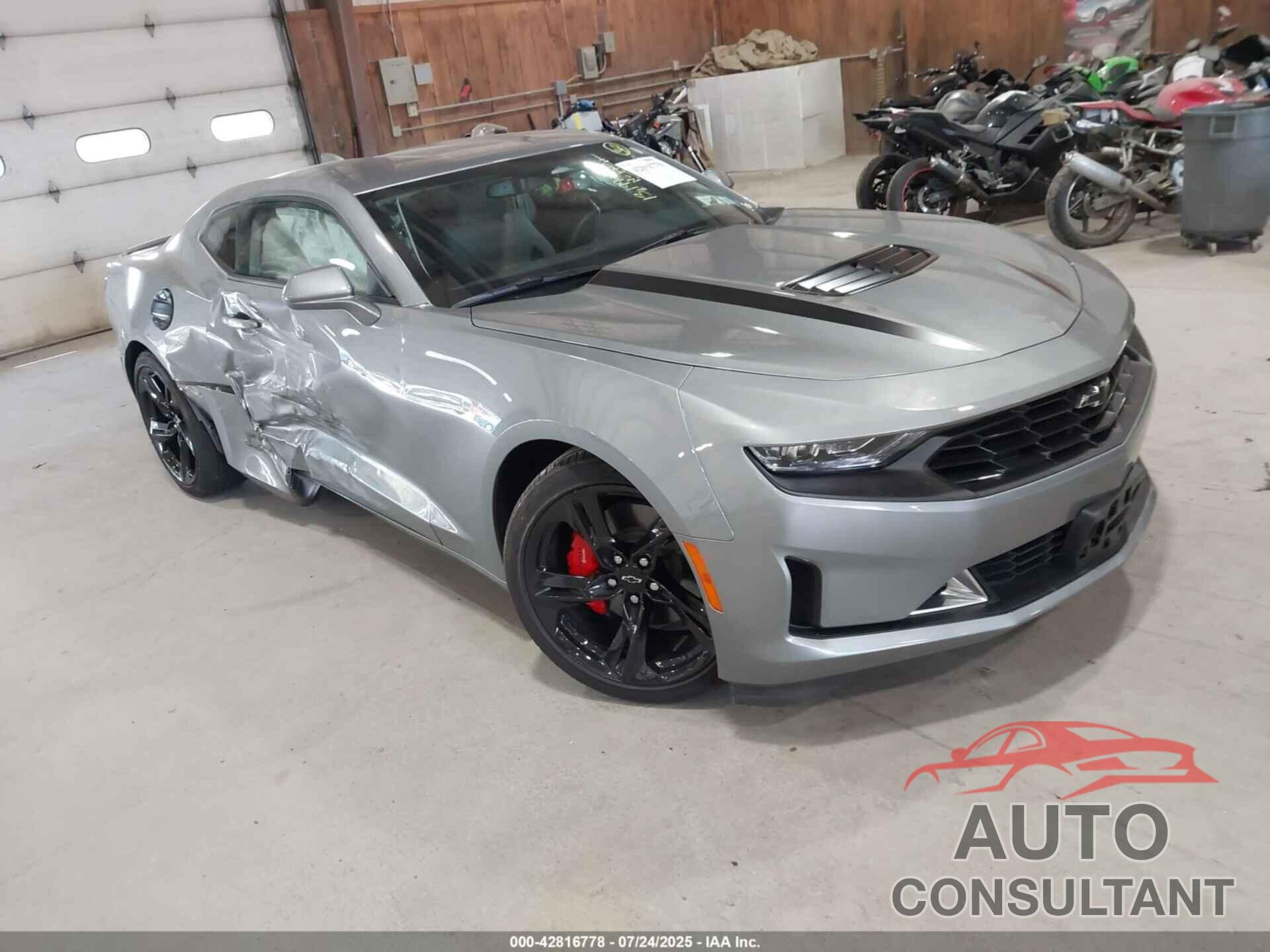CHEVROLET CAMARO 2023 - 1G1FF1R70P0116882