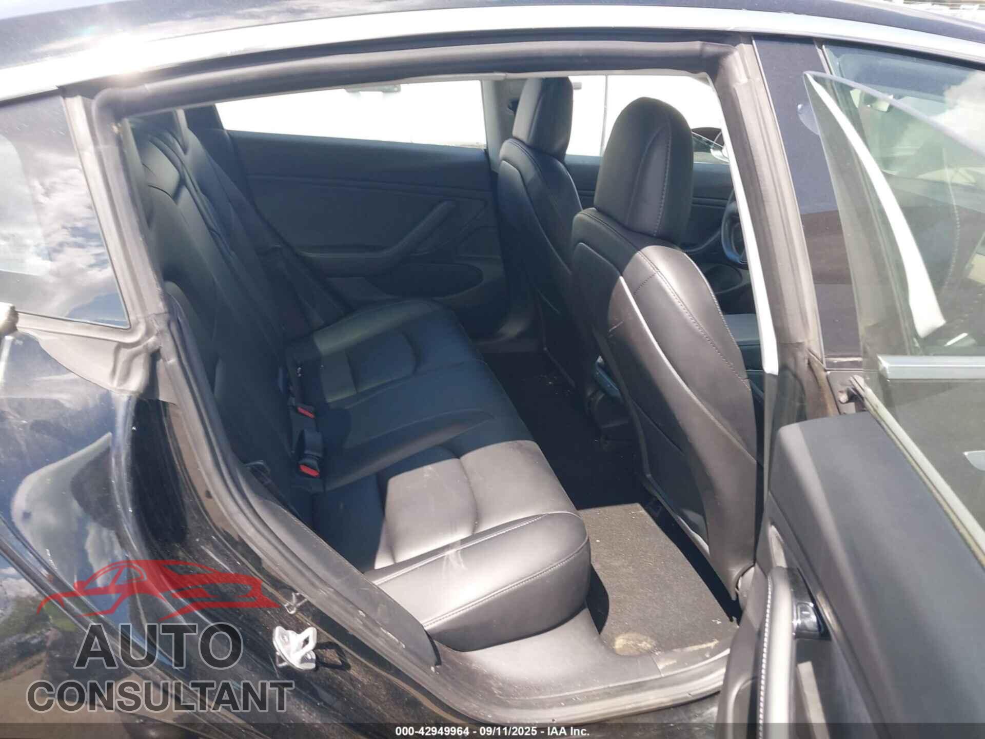 TESLA MODEL 3 2018 - 5YJ3E1EA6JF152440