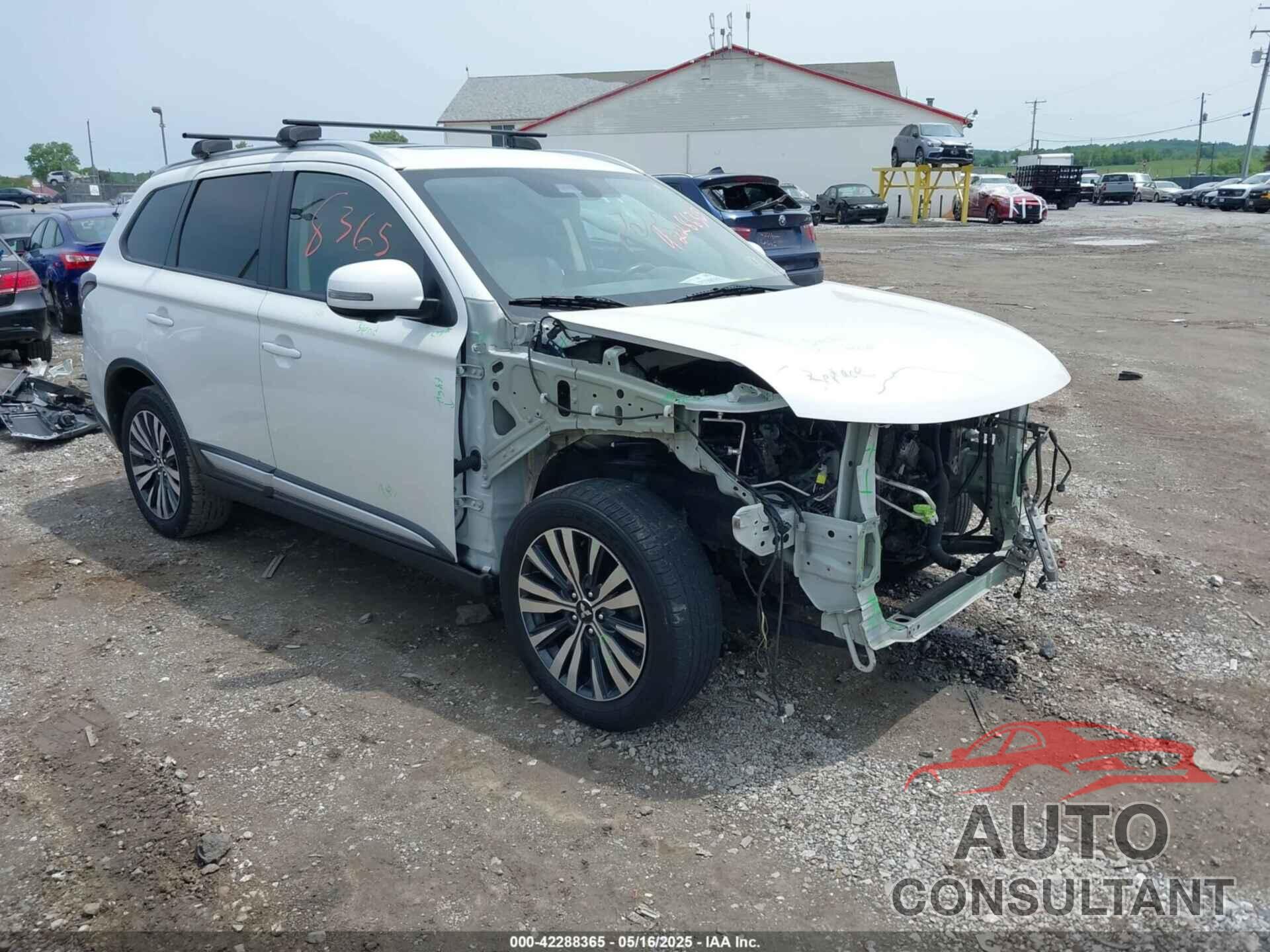 MITSUBISHI OUTLANDER 2020 - JA4AD3A33LZ006114