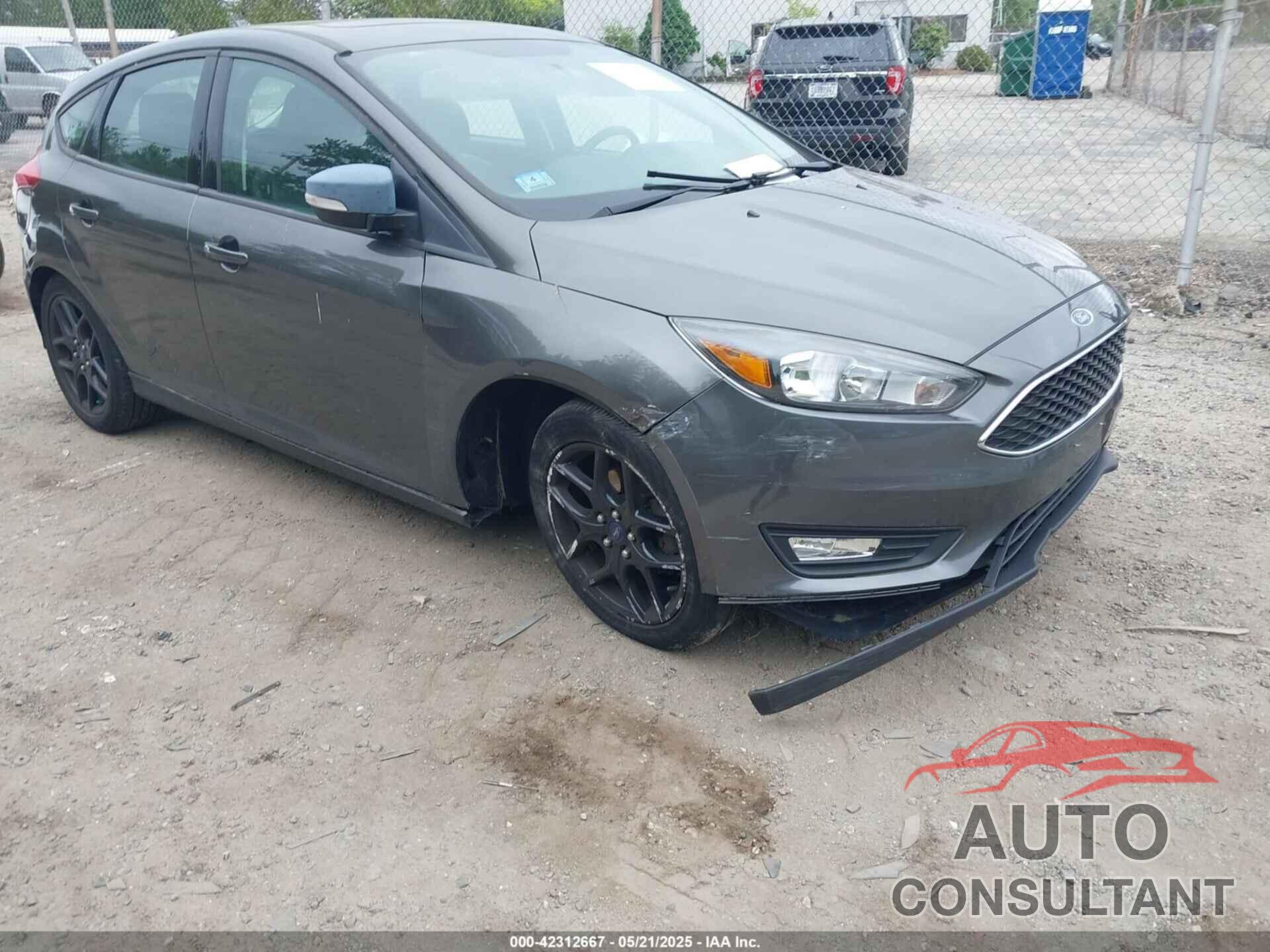 FORD FOCUS 2016 - 1FADP3K2XGL218717
