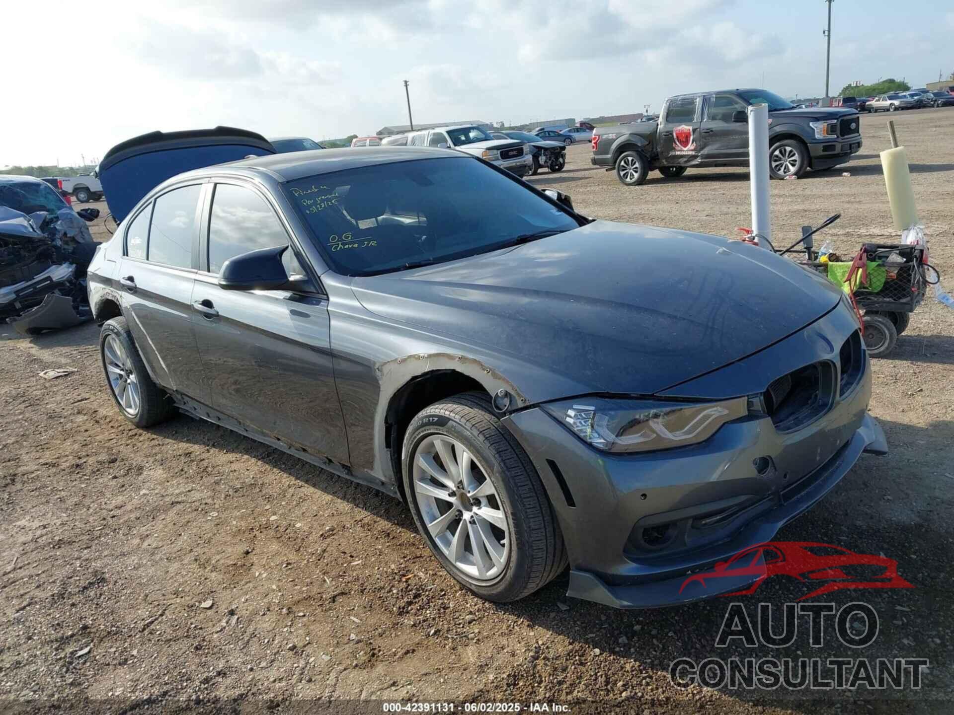BMW 320I 2016 - WBA8E1G56GNU12073