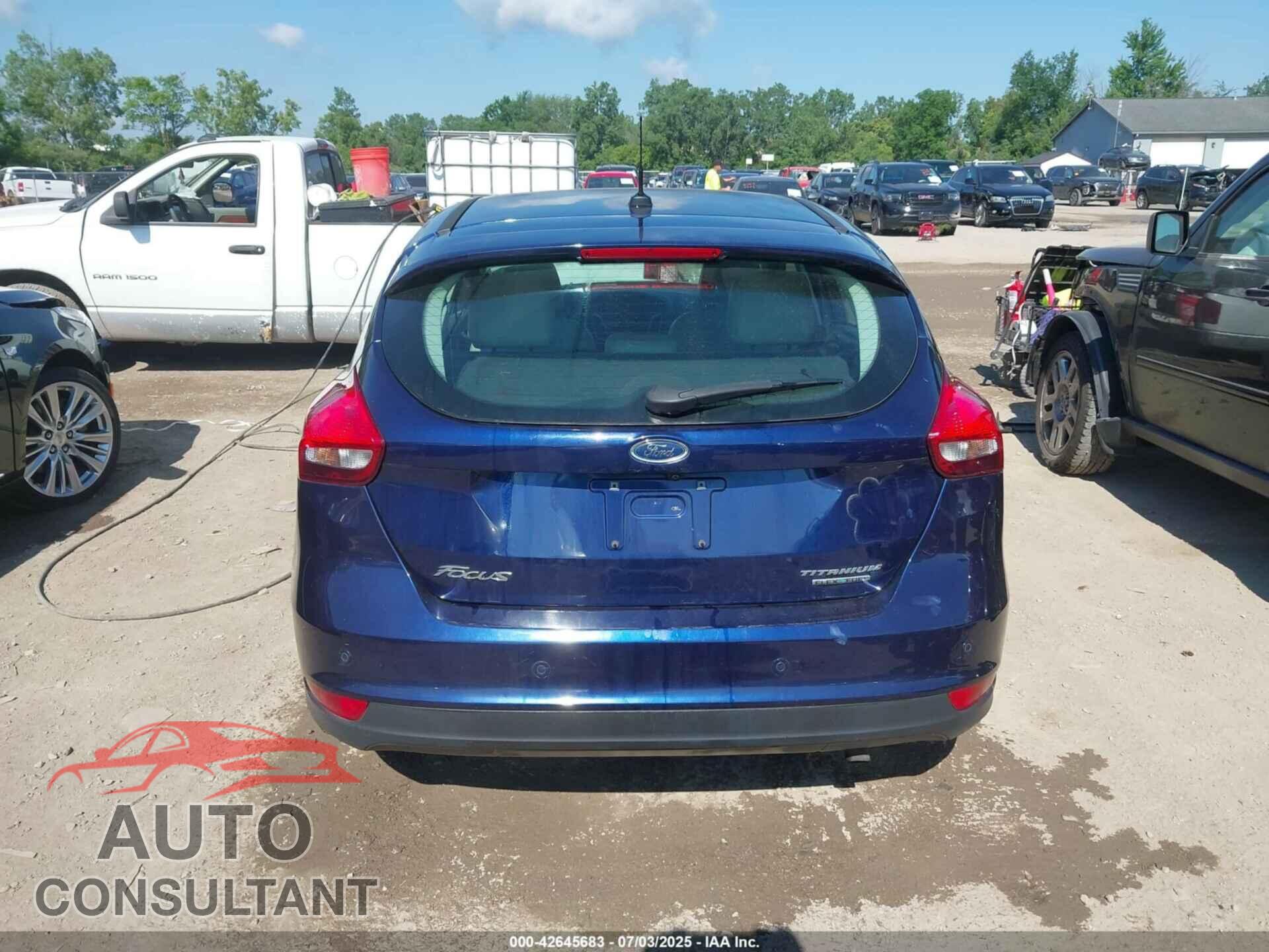 FORD FOCUS 2016 - 1FADP3N23GL231613