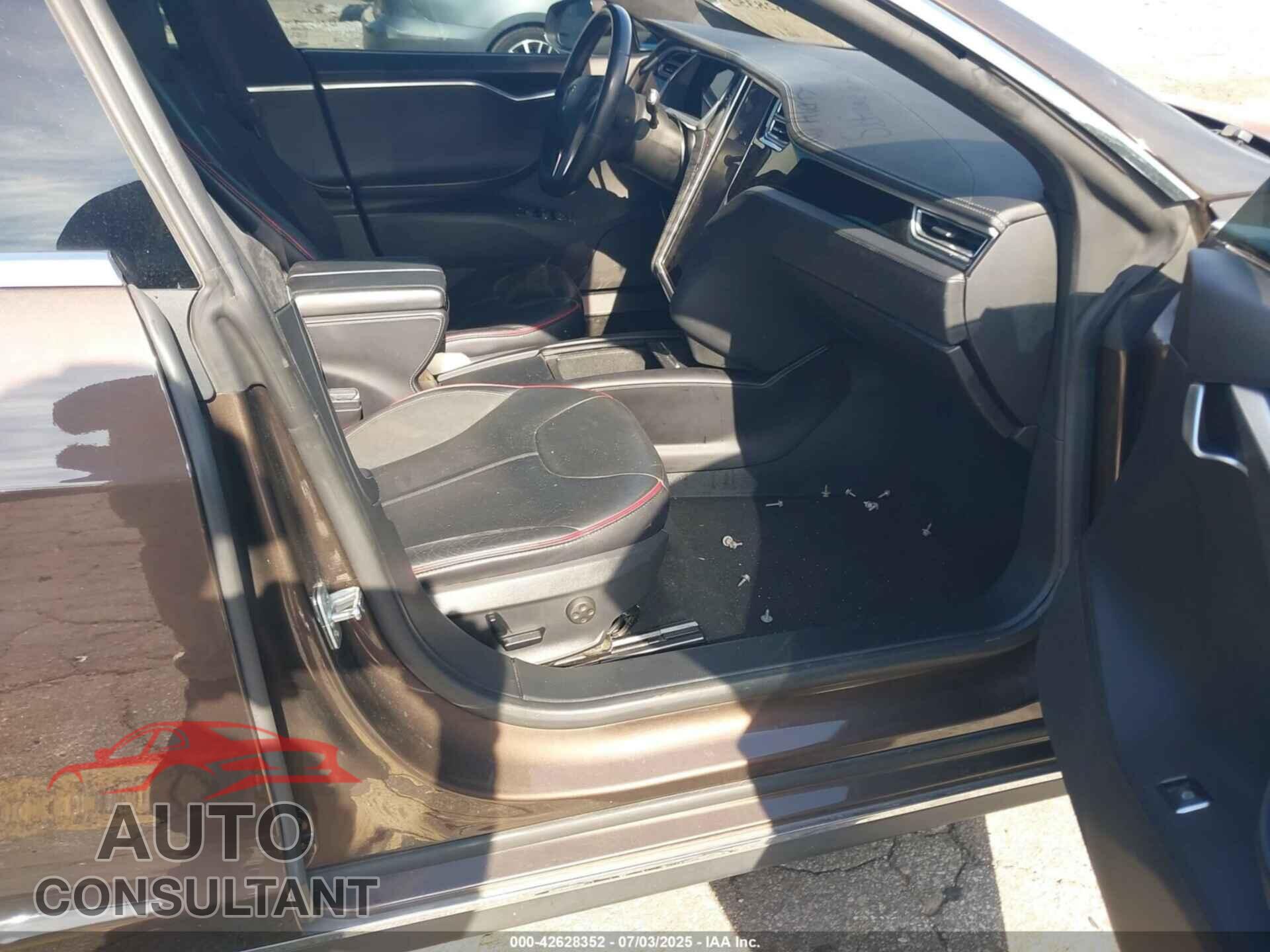 TESLA MODEL S 2013 - 5YJSA1DP4DFP26079