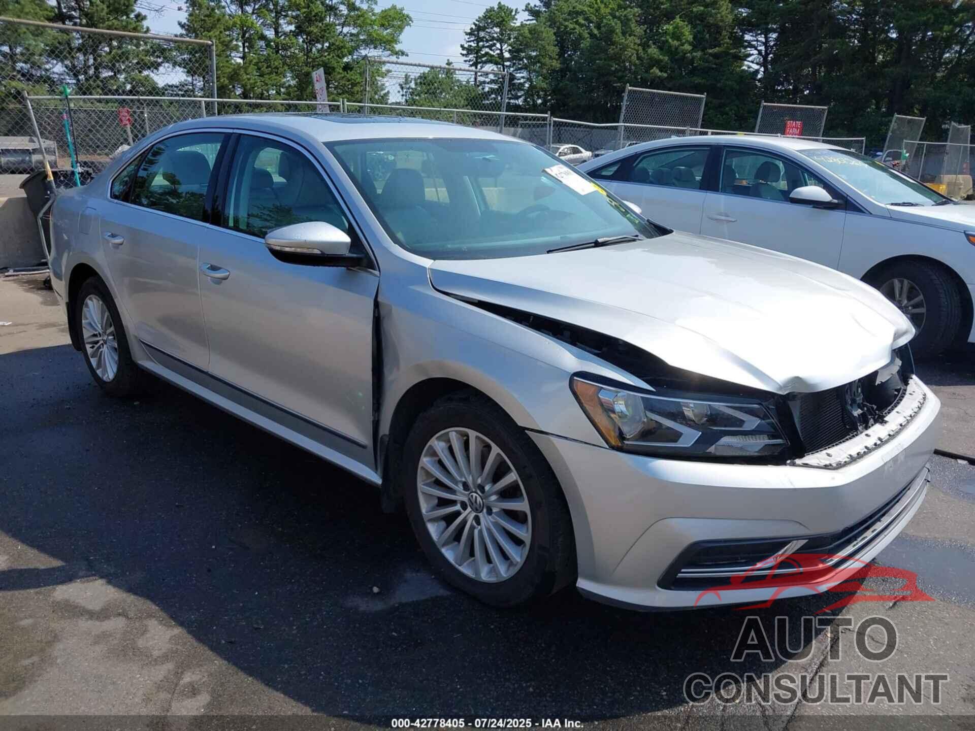 VOLKSWAGEN PASSAT 2016 - 1VWBT7A36GC065832