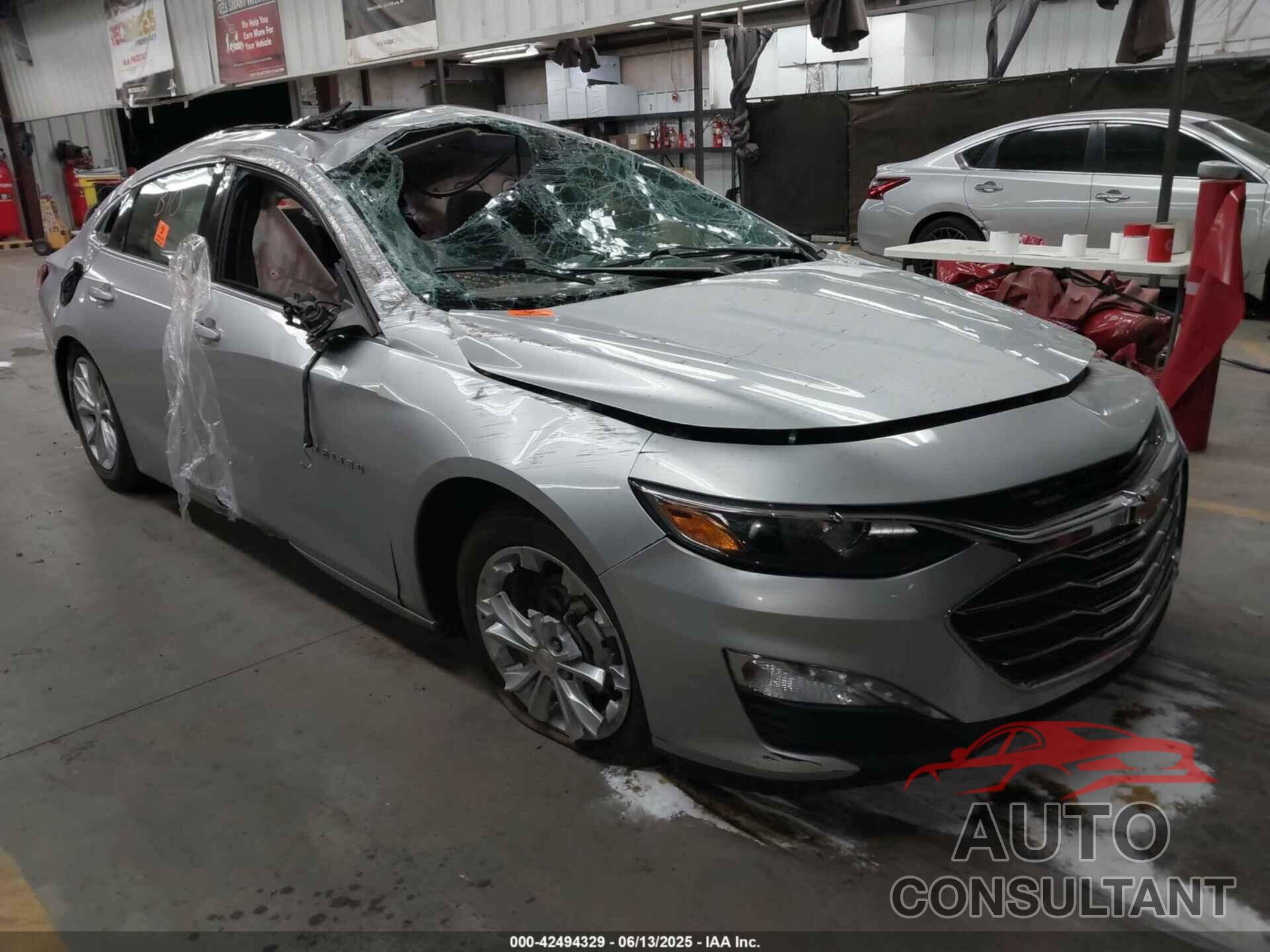 CHEVROLET MALIBU 2022 - 1G1ZD5ST6NF149428