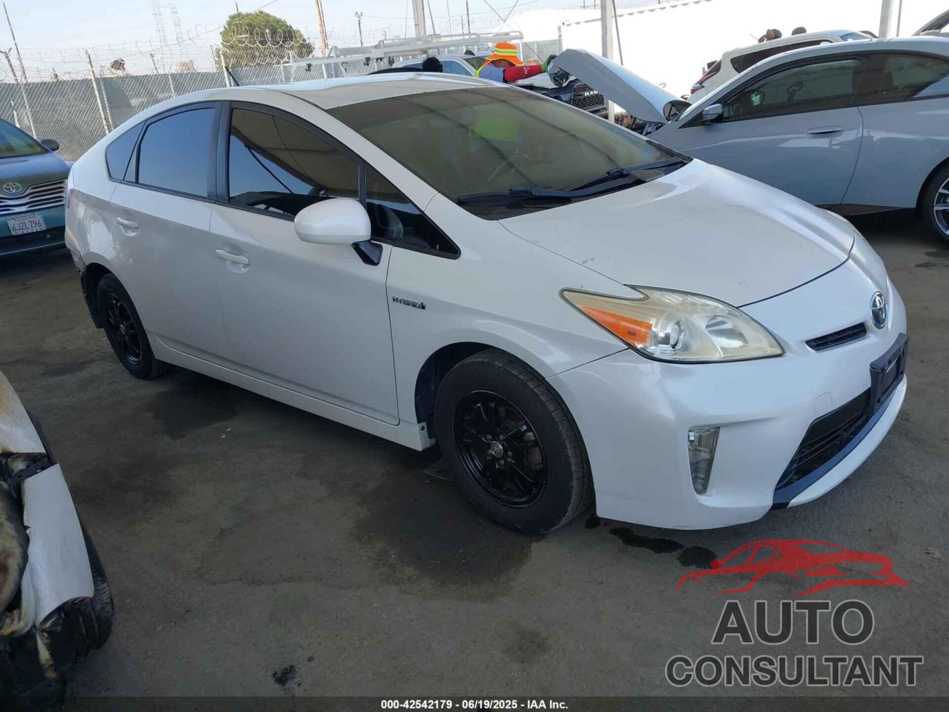 TOYOTA PRIUS 2014 - JTDKN3DUXE0365124