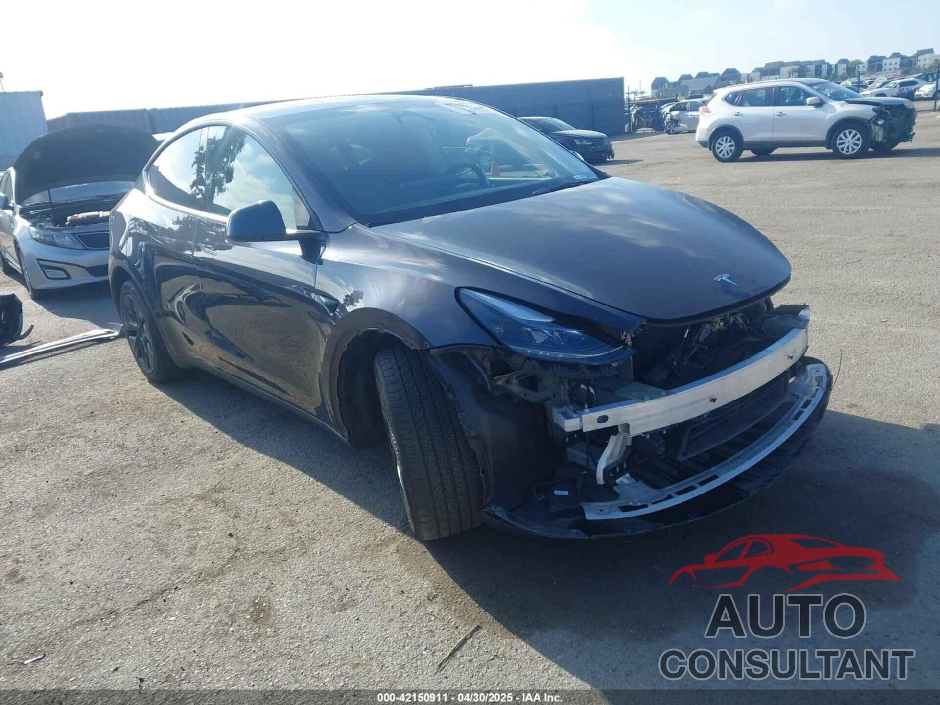 TESLA MODEL Y 2024 - 7SAYGDEE9RF177495
