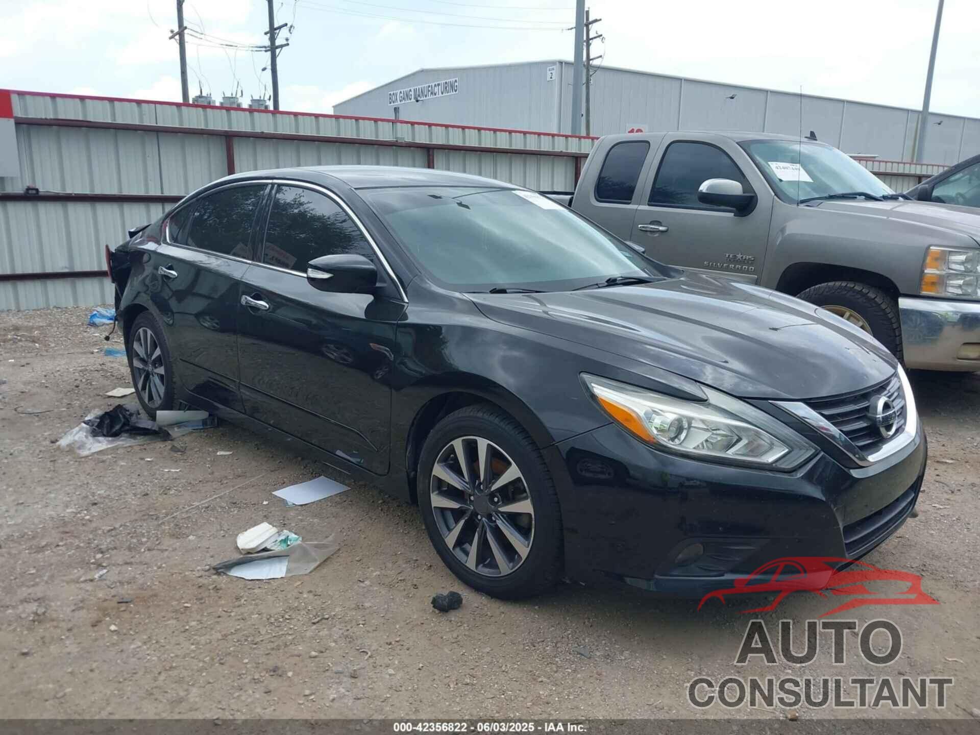 NISSAN ALTIMA 2017 - 1N4AL3AP7HC194647