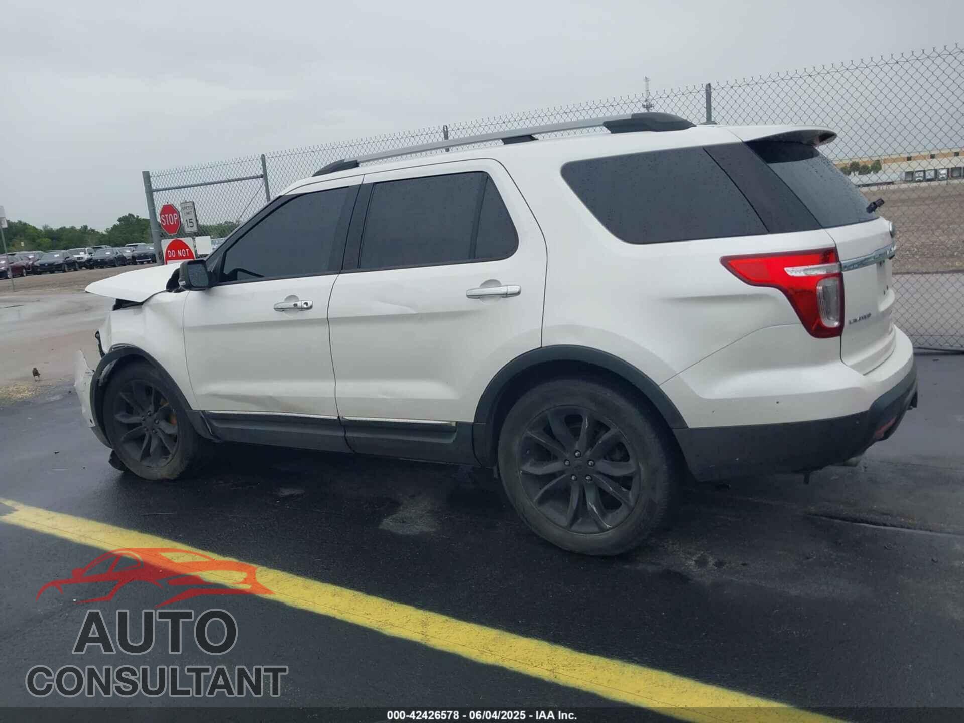 FORD EXPLORER 2011 - 1FMHK7F82BGA75372