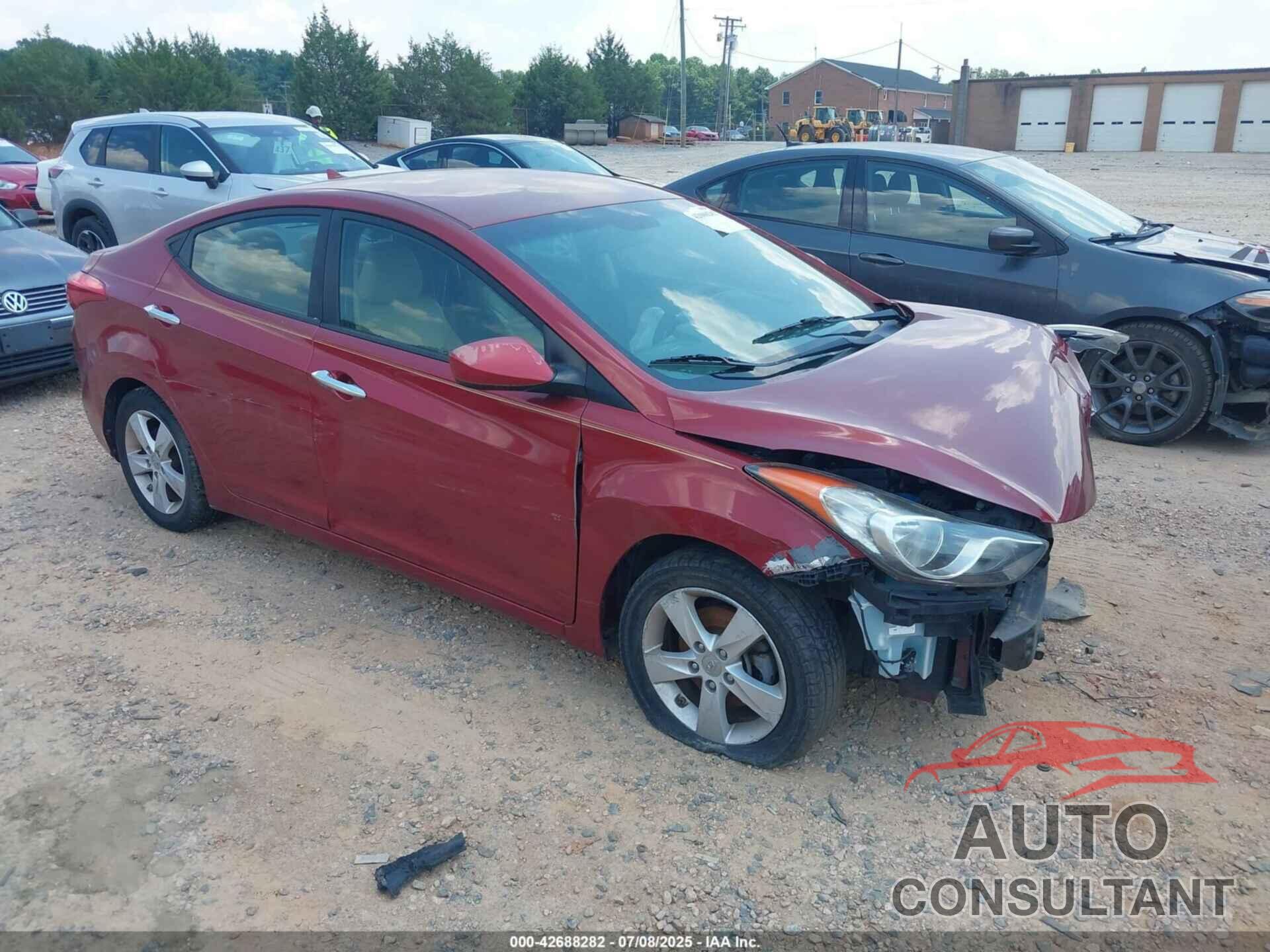 HYUNDAI ELANTRA 2013 - 5NPDH4AE3DH336309