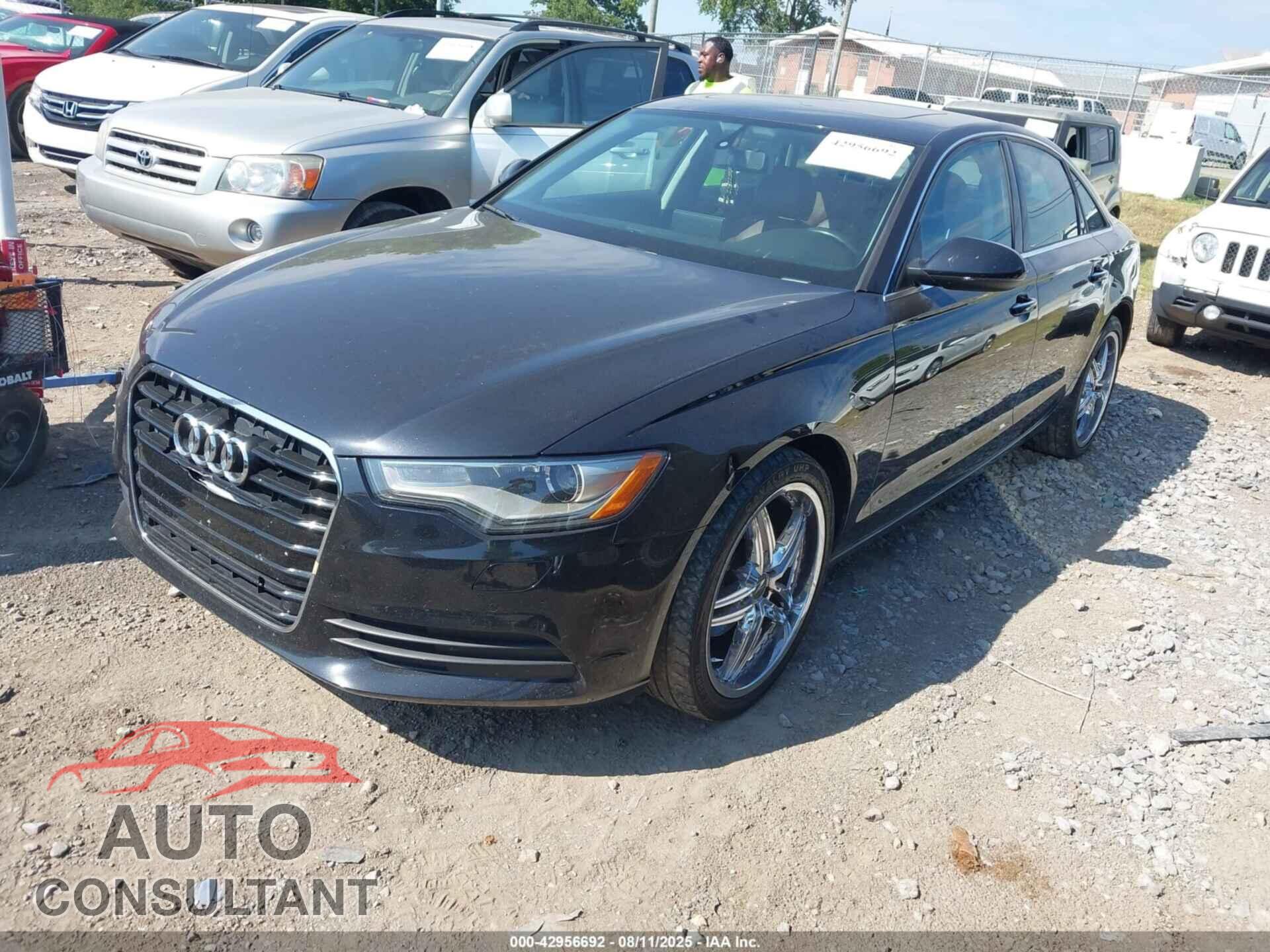 AUDI A6 2013 - WAUDFAFC5DN008656