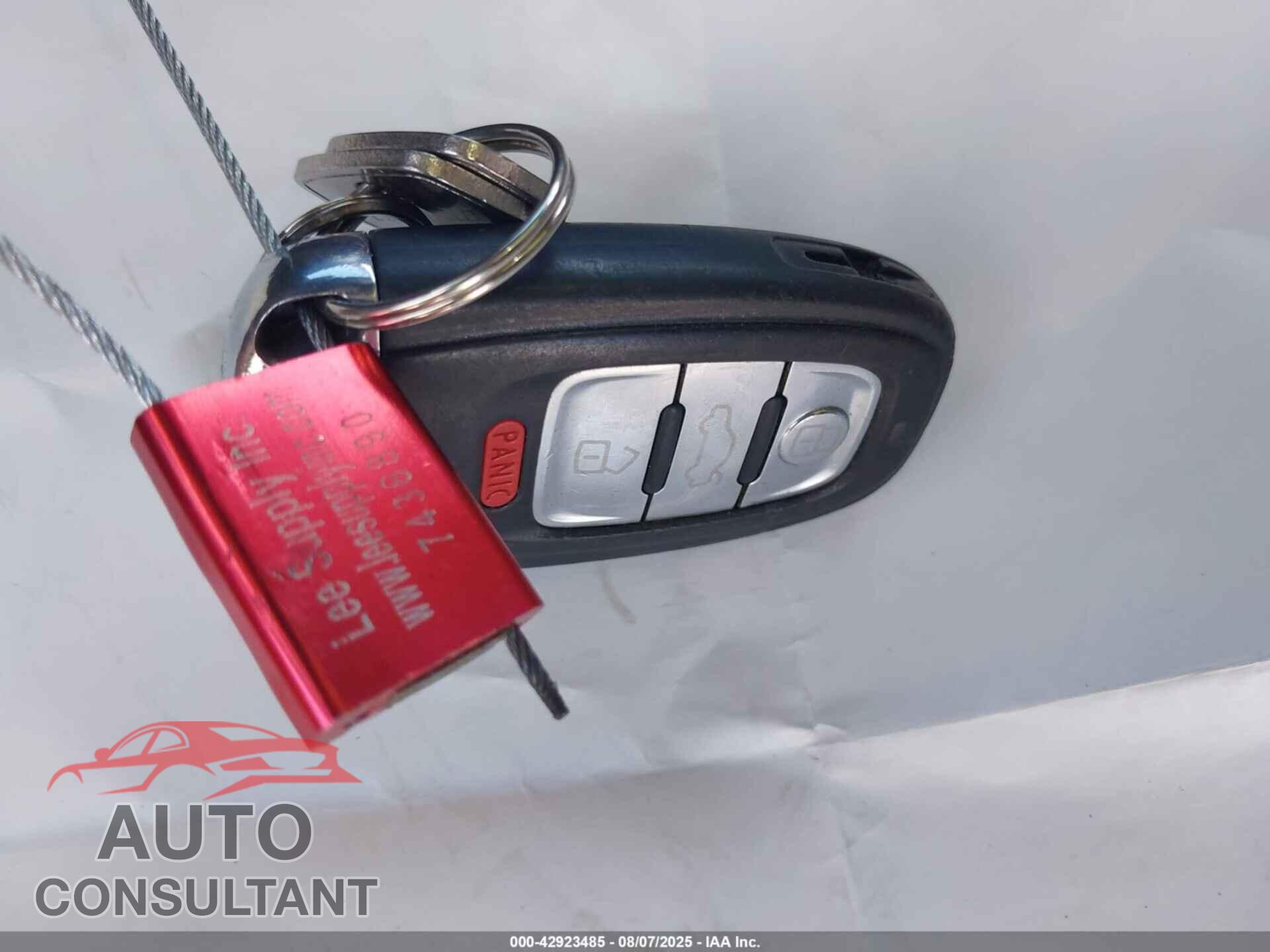 AUDI A4 2011 - WAUWFAFL3BA056170