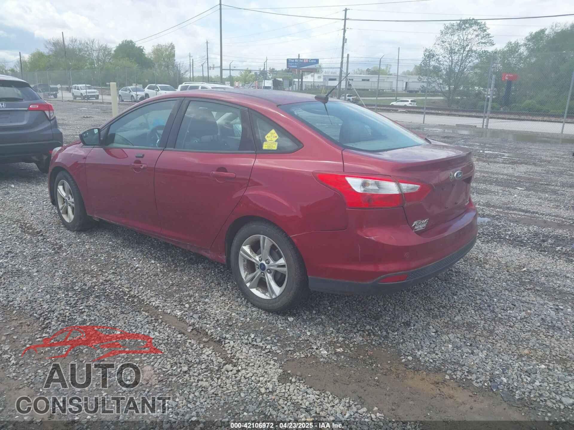 FORD FOCUS 2014 - 1FADP3F21EL447407