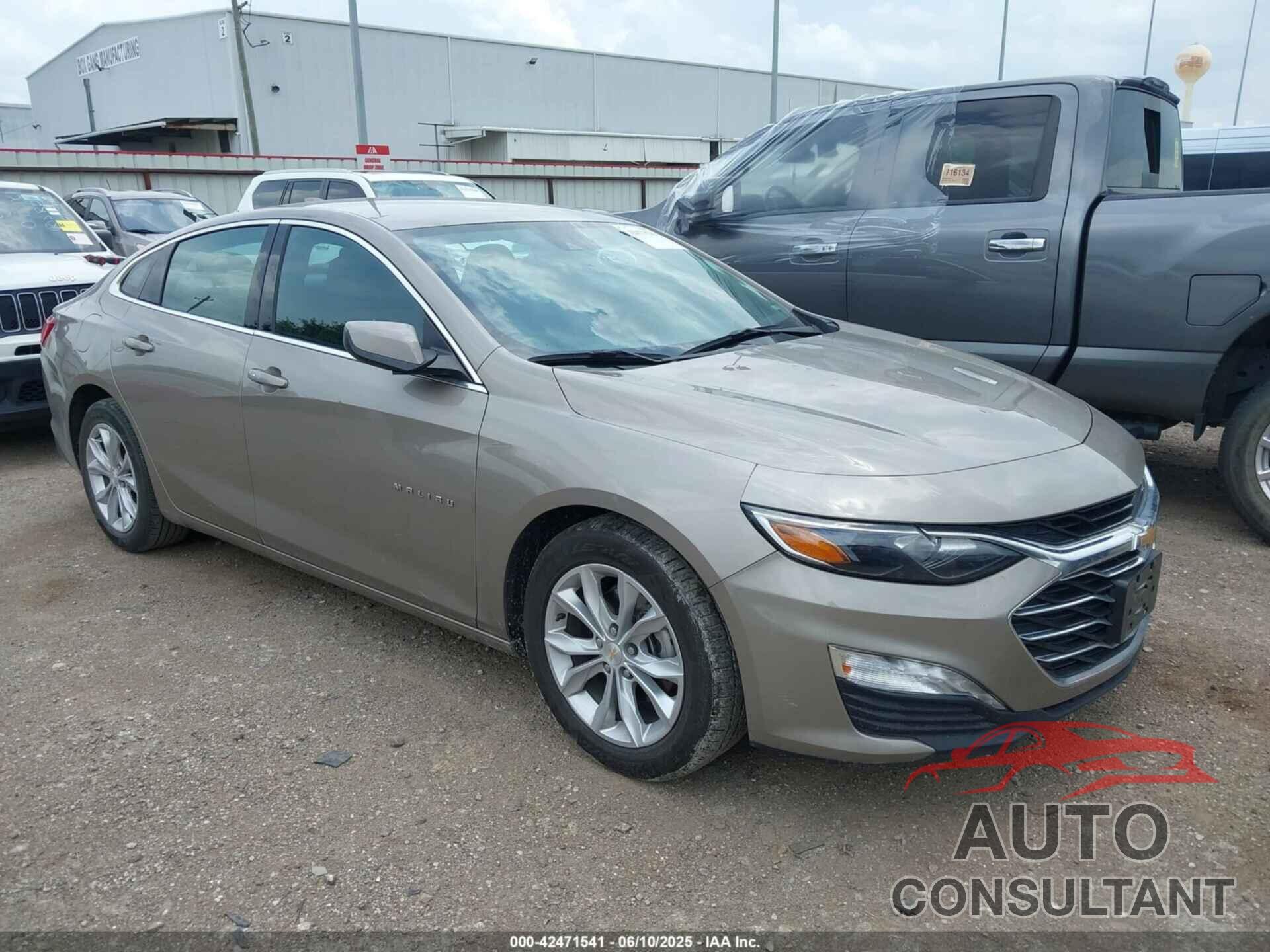 CHEVROLET MALIBU 2023 - 1G1ZD5ST0PF249009