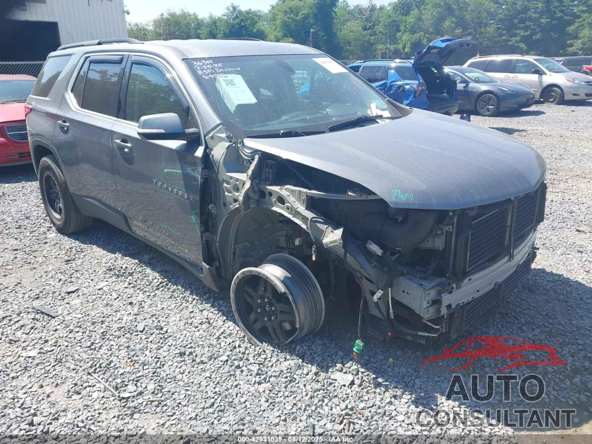 CHEVROLET TRAVERSE 2019 - 1GNEVGKW5KJ210132
