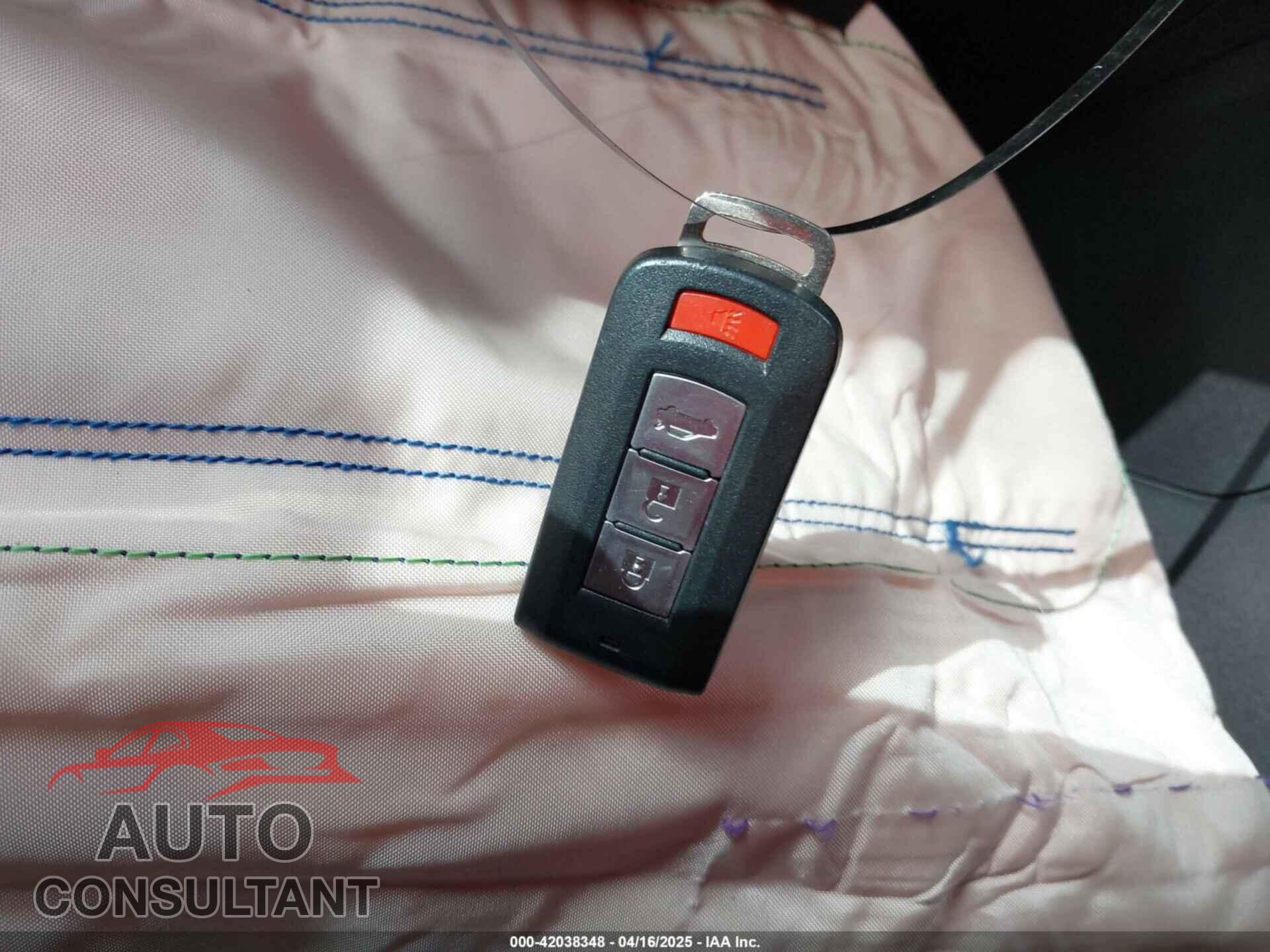 MITSUBISHI LANCER EVOLUTION 2015 - JA32W7FV9FU028768