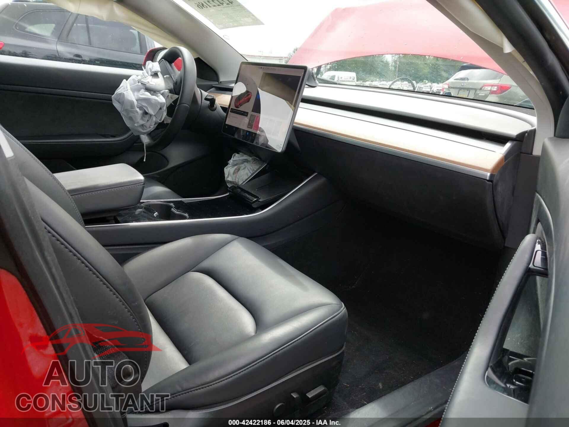TESLA MODEL 3 2020 - 5YJ3E1EA9LF633513