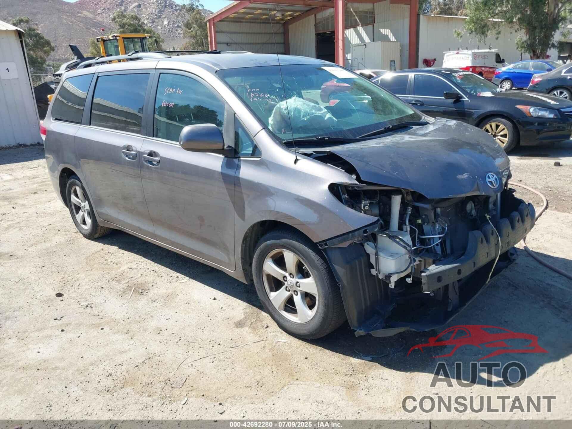 TOYOTA SIENNA 2012 - 5TDKK3DC8CS267722