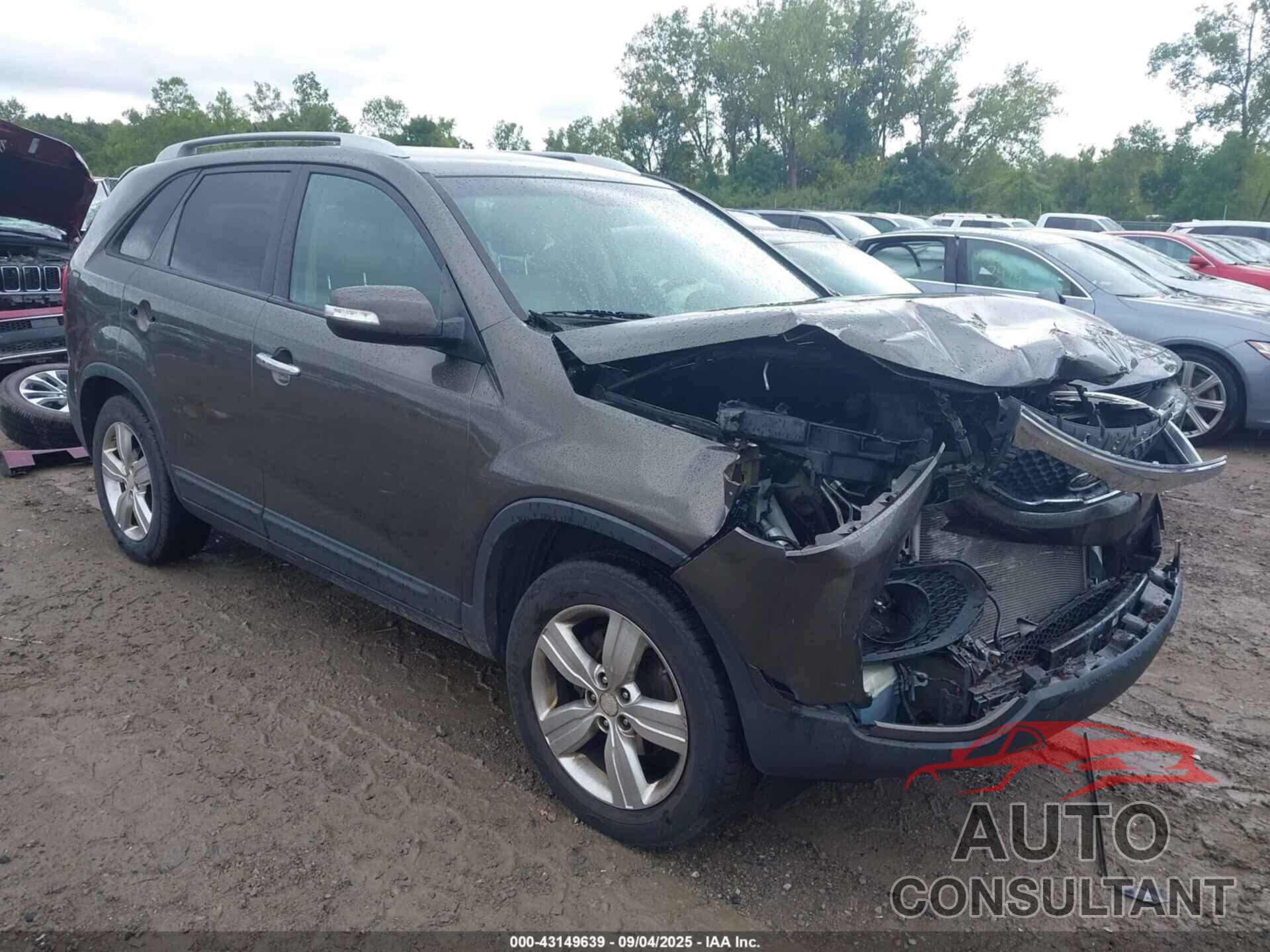 KIA SORENTO 2013 - 5XYKU3A63DG420398