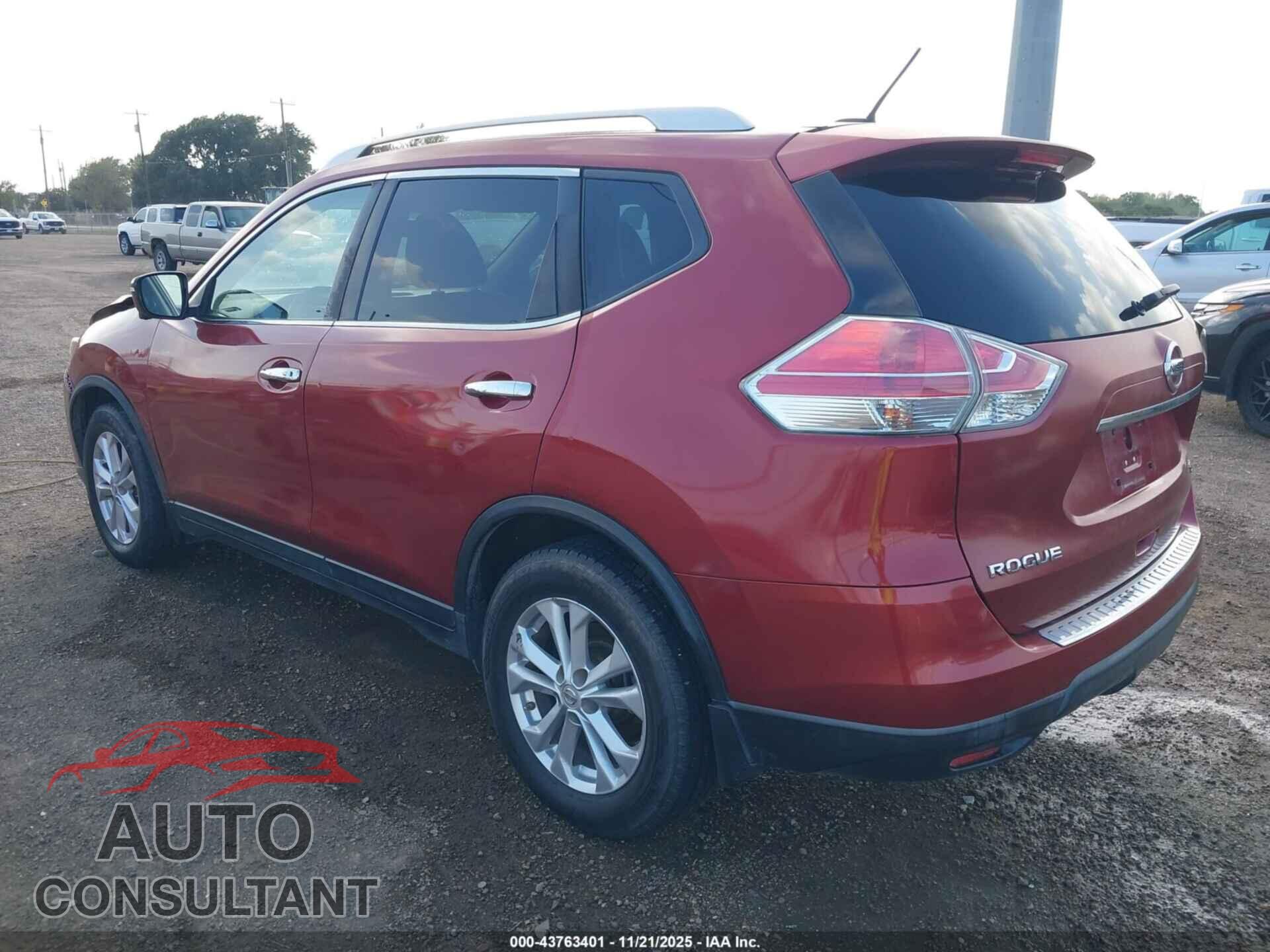 NISSAN ROGUE 2015 - KNMAT2MT2FP558900