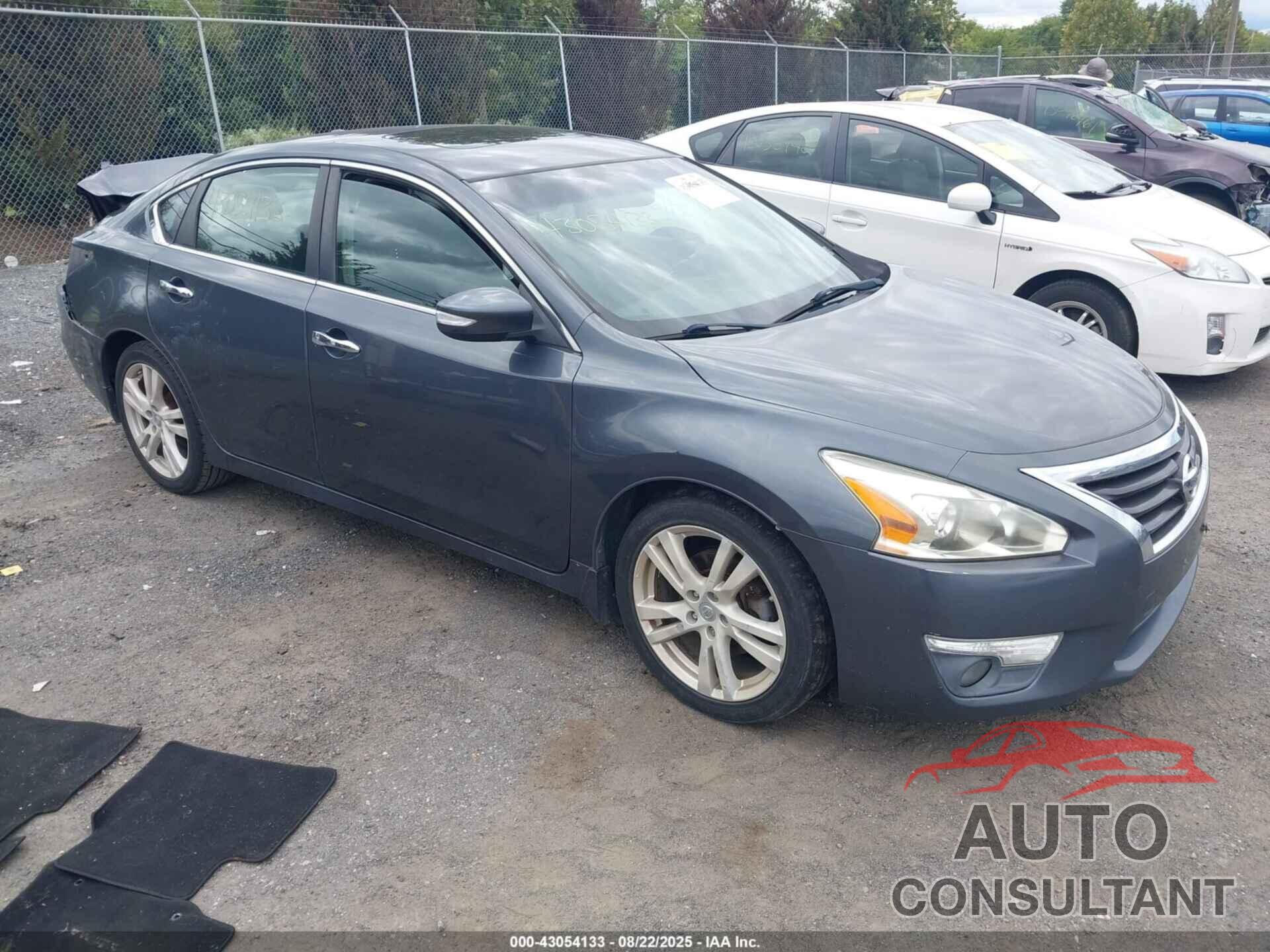 NISSAN ALTIMA 2013 - 1N4BL3AP1DC145880