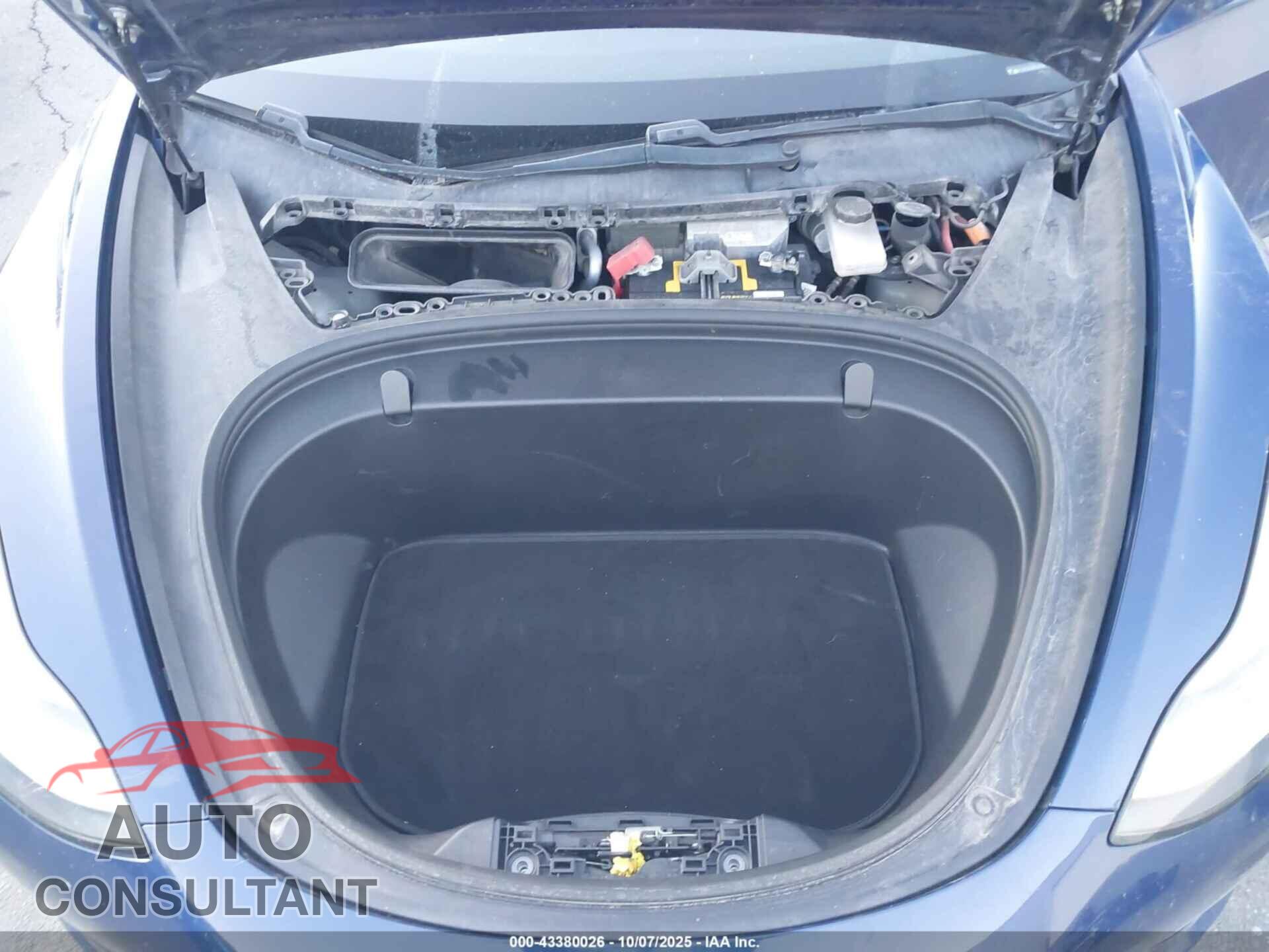 TESLA MODEL 3 2018 - 5YJ3E1EA2JF036720