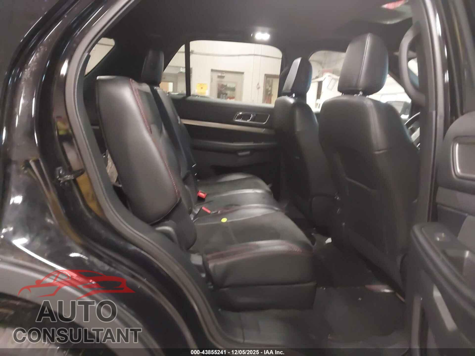 FORD EXPLORER 2018 - 1FM5K8D85JGB87335