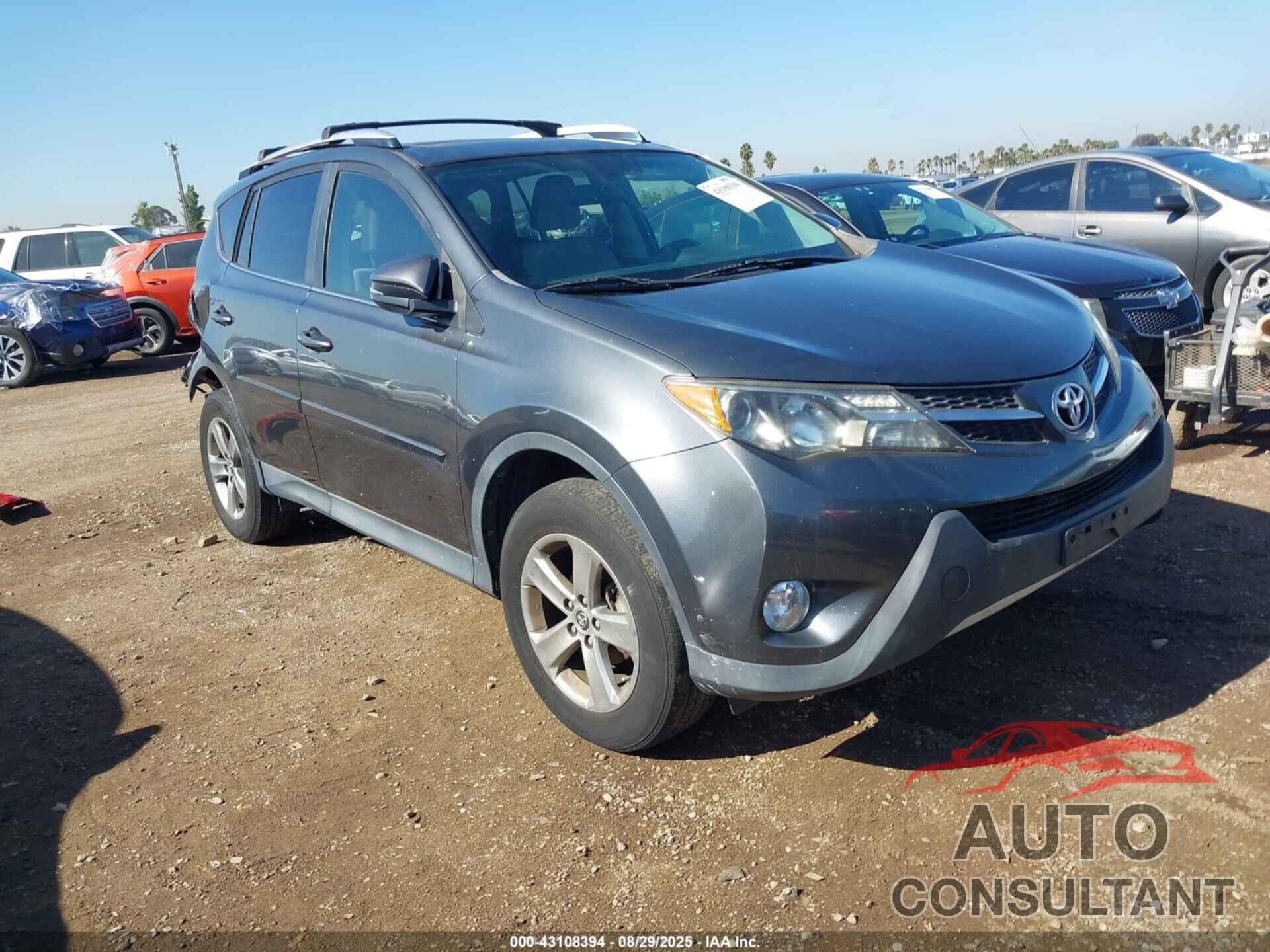 TOYOTA RAV4 2015 - JTMRFREV0FD101930