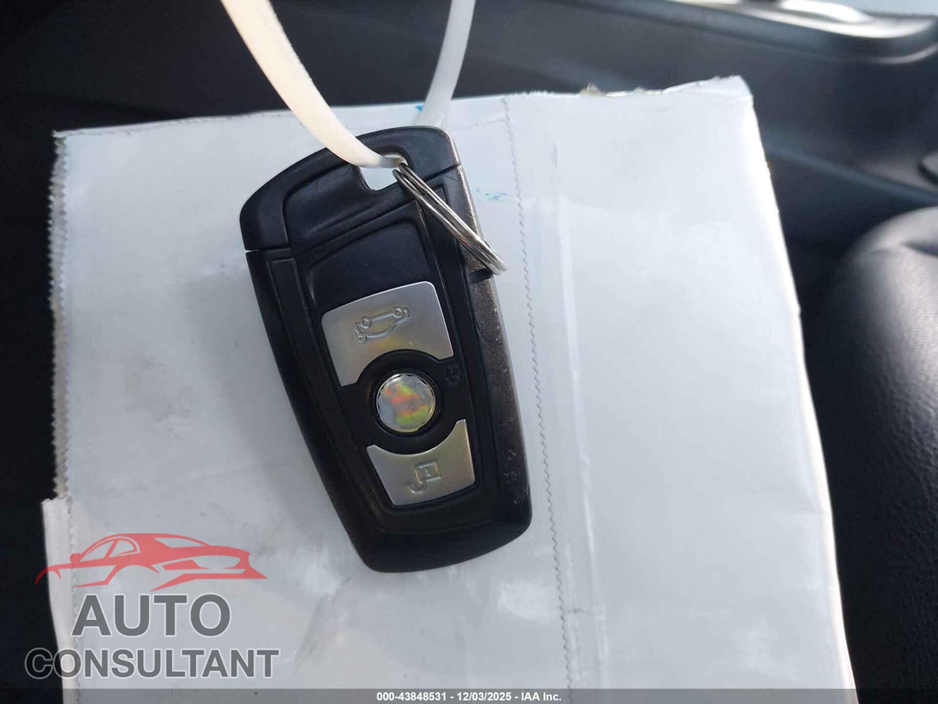 BMW 320I 2013 - WBA3B1C55DF462073