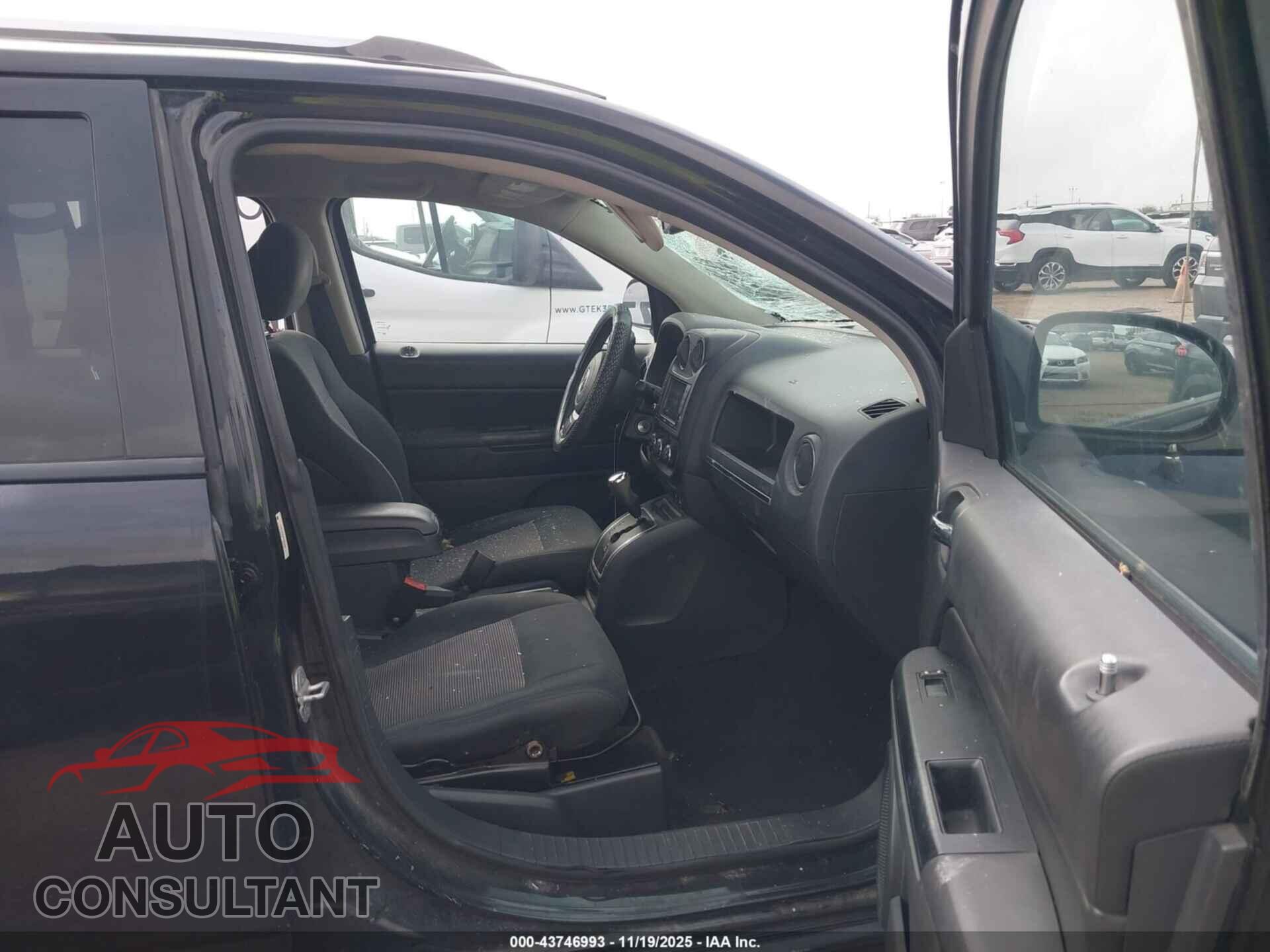 JEEP COMPASS 2012 - 1C4NJCEB4CD666435