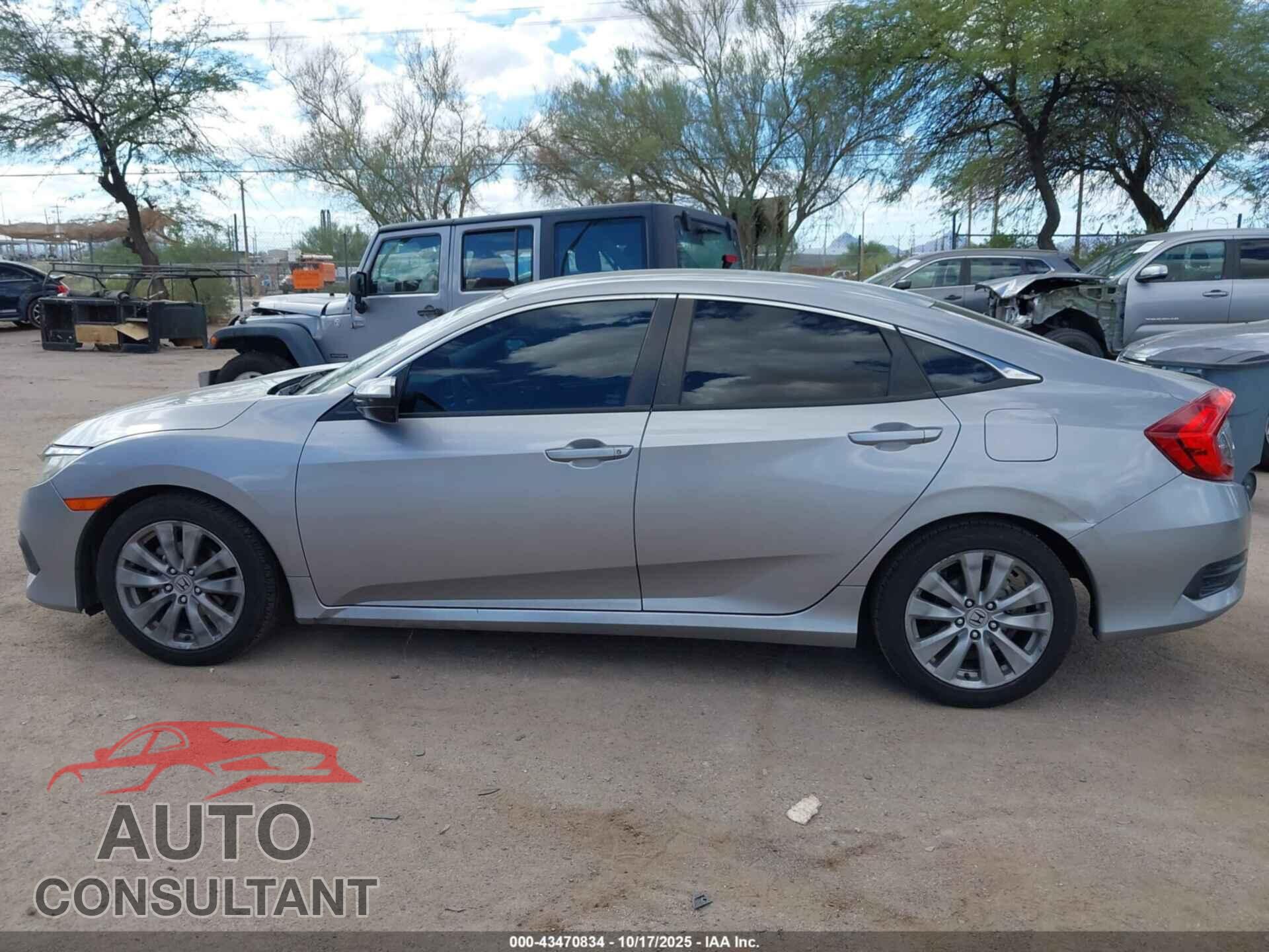 HONDA CIVIC 2016 - 2HGFC2F57GH552893