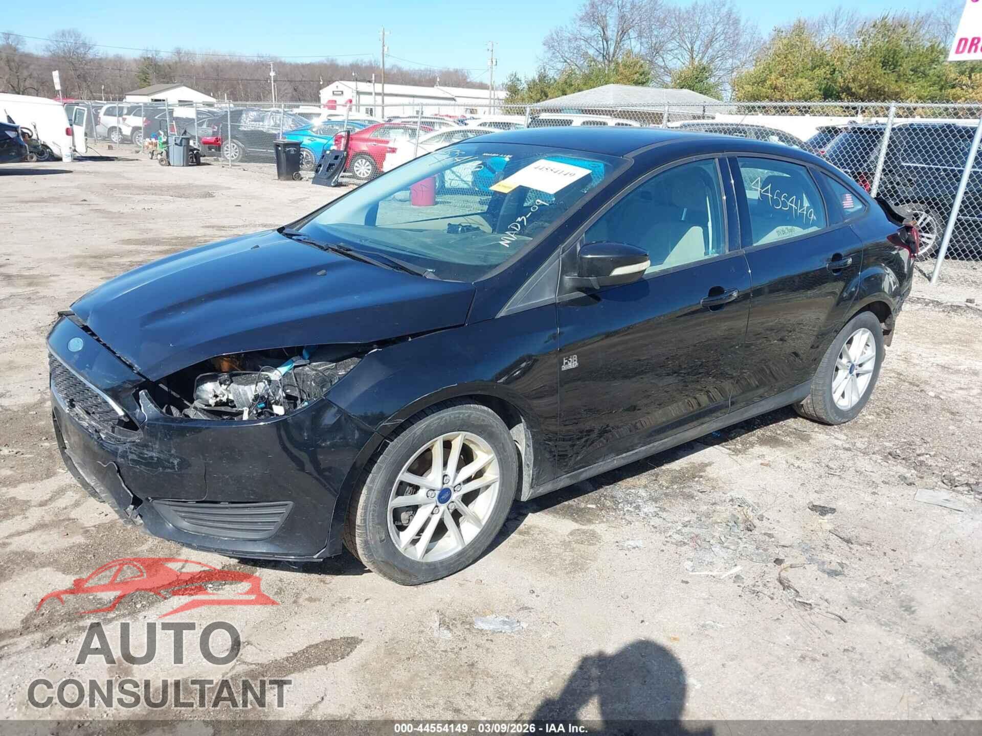 FORD FOCUS 2017 - 1FADP3F27HL322433