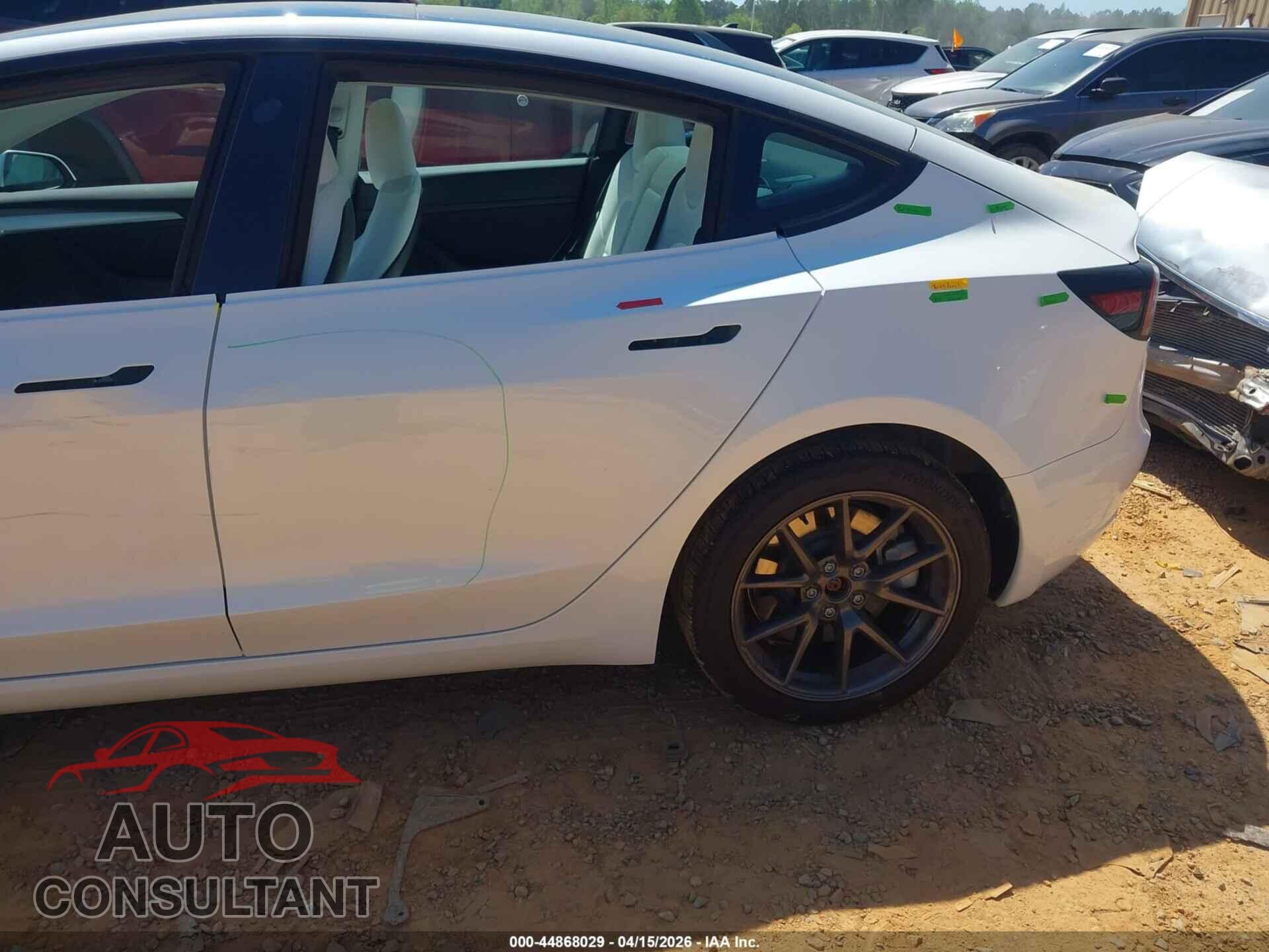 TESLA MODEL 3 2023 - 5YJ3E1EBXPF704667