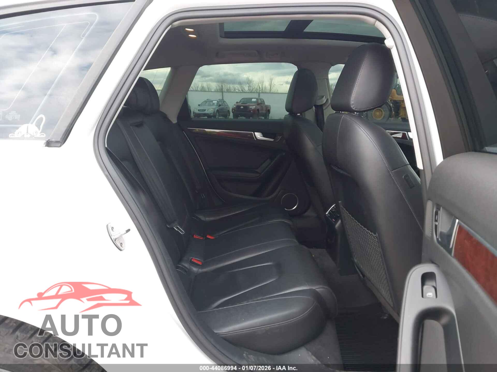 AUDI A4 2011 - WAUWFBFL3BA019271