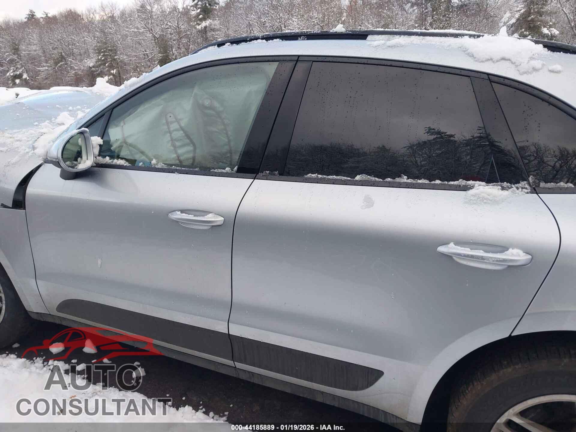 PORSCHE MACAN 2017 - WP1AA2A50HLB04049