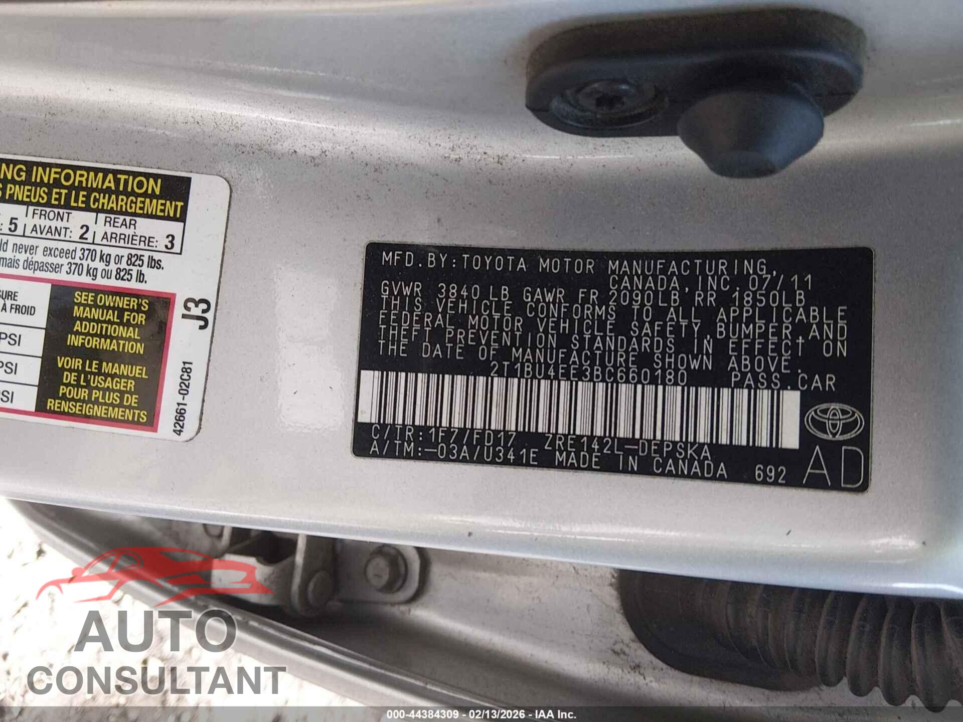 TOYOTA COROLLA 2011 - 2T1BU4EE3BC660180