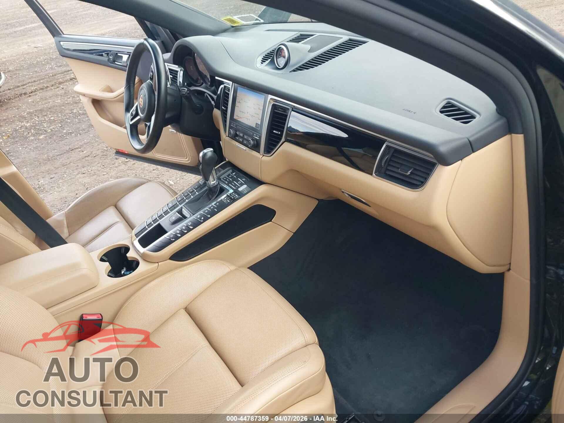 PORSCHE MACAN 2018 - WP1AA2A50JLB16580