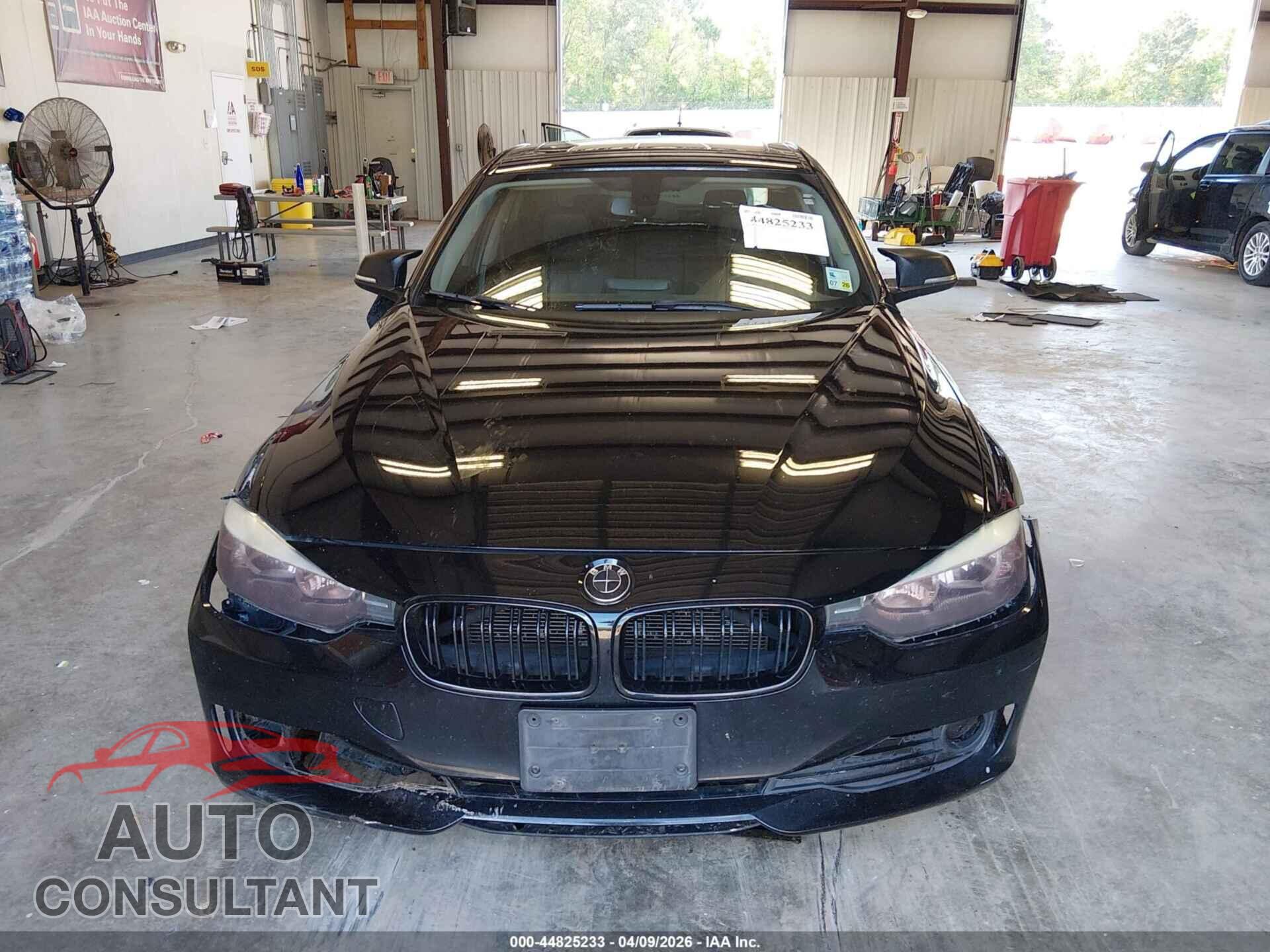 BMW 320I 2013 - WBA3B1C58DF461595