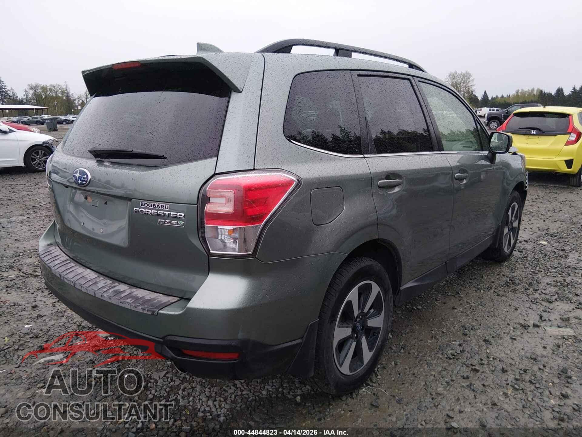SUBARU FORESTER 2017 - JF2SJAJC7HH566532