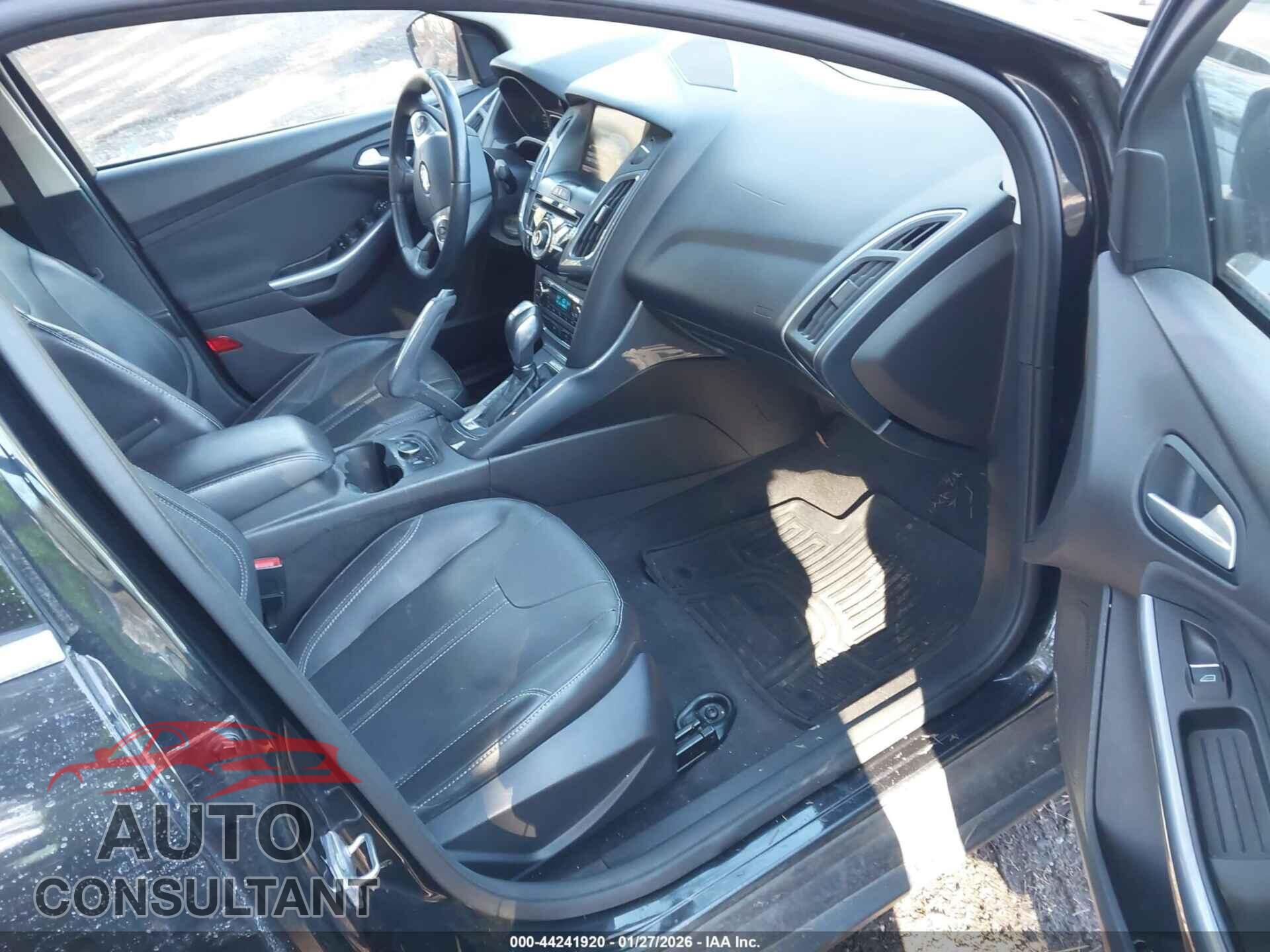 FORD FOCUS 2014 - 1FADP3J23EL166345
