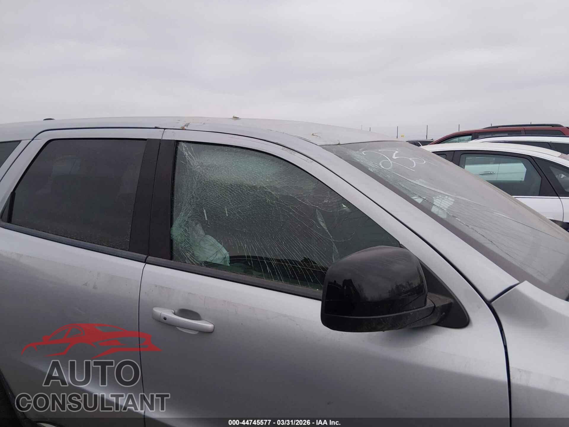 DODGE DURANGO 2023 - 1C4SDJFT2PC617946