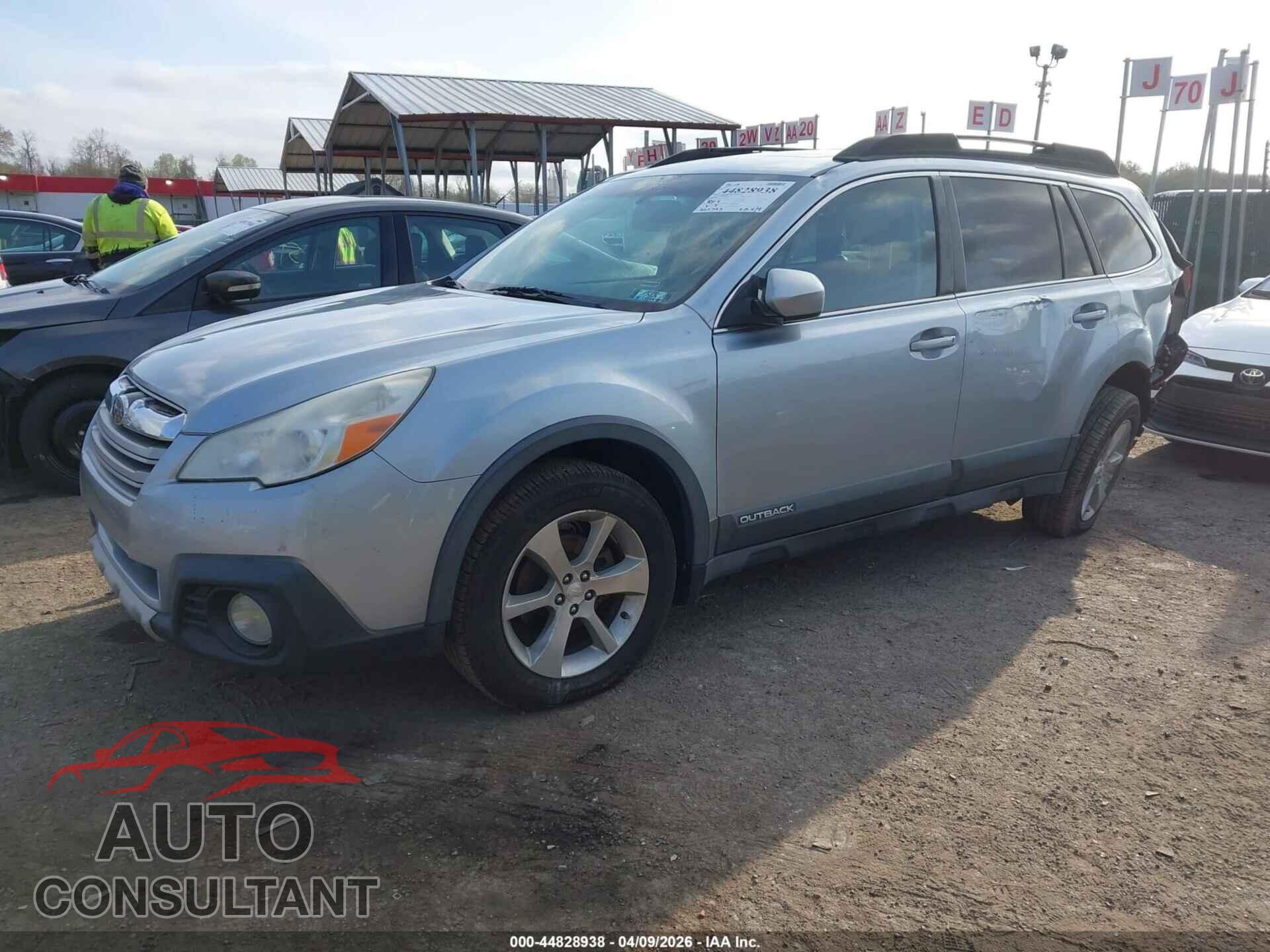 SUBARU OUTBACK 2013 - 4S4BRBKC3D3265254